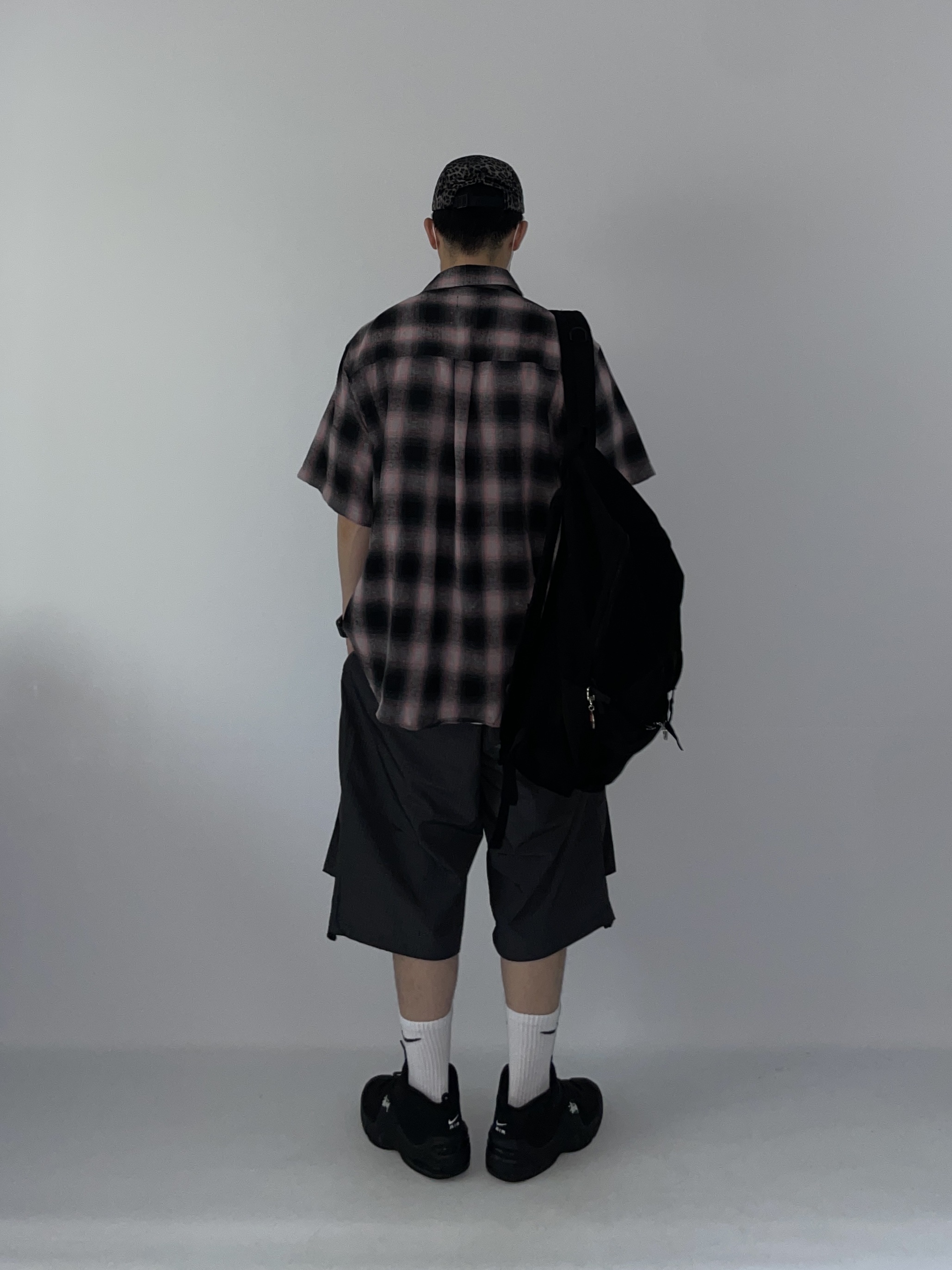 Nike x Stussy Air Penny II Black, Supreme Leopard Velvet Camp Cap Black - 24SS 착용 스타일 - 3