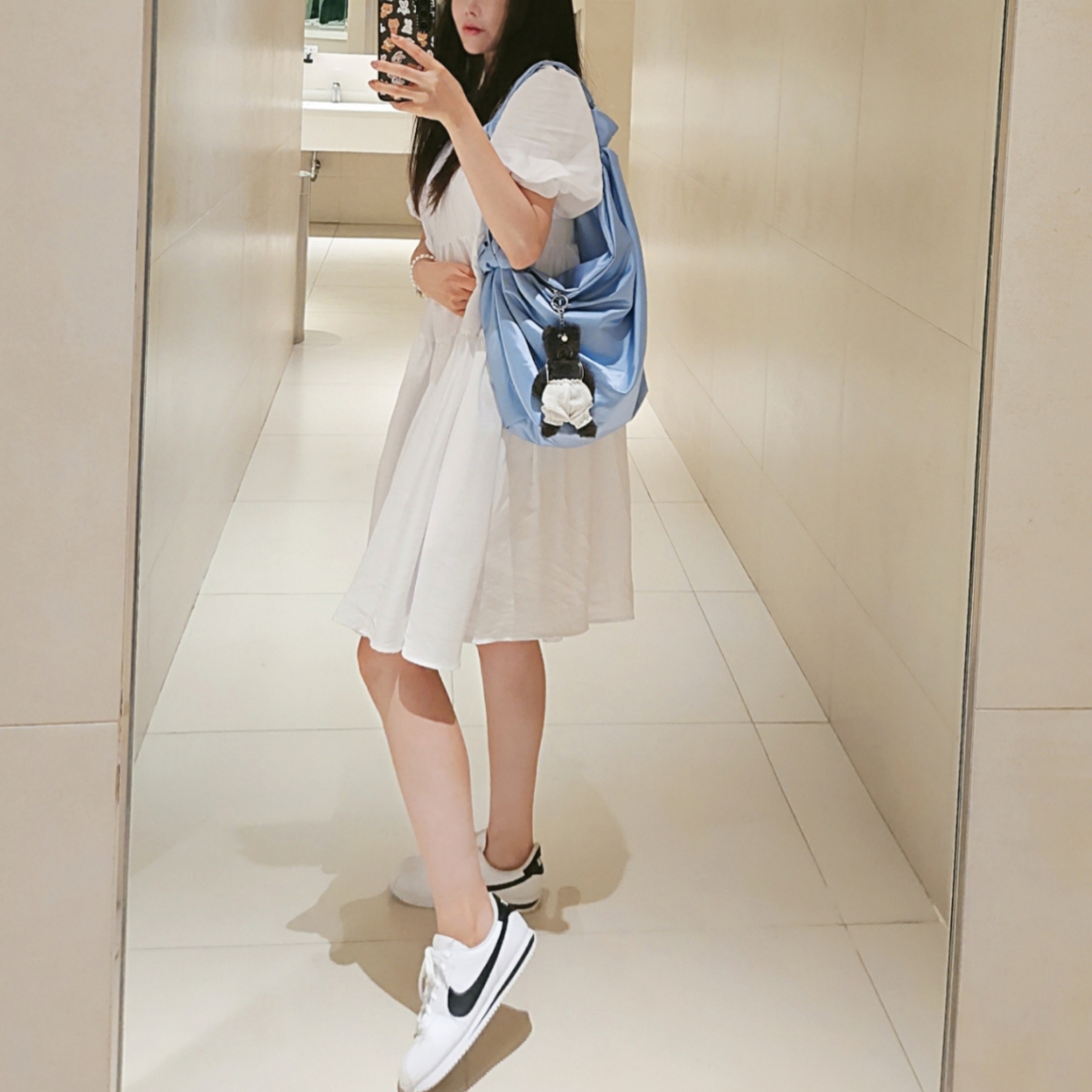 Cos Nylon Hitch Shoulder Bag Light Blue, Matin Kim Macaron Logo Ball Cap Sky 착용 스타일 - 3