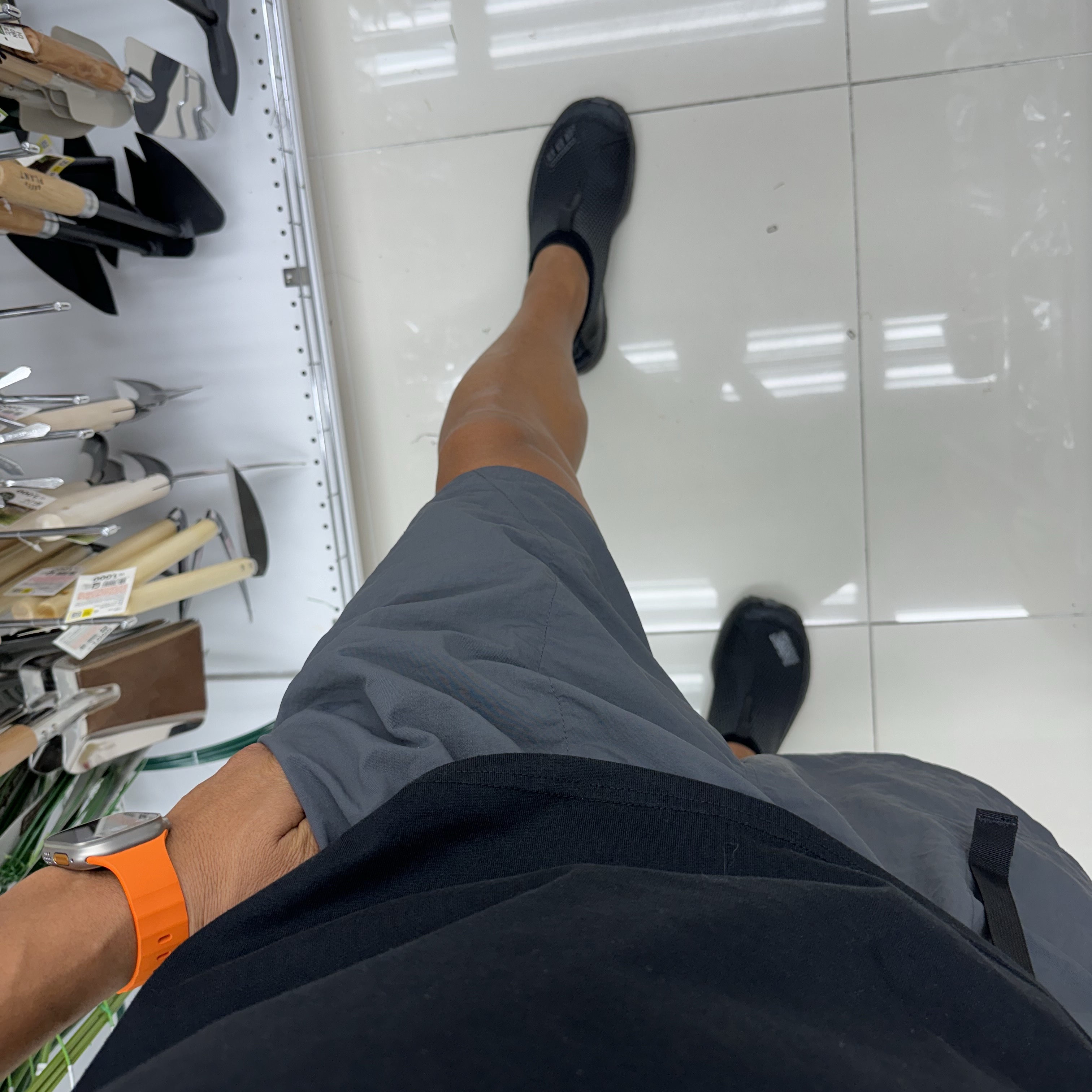 Salomon RX Moc 3.0 Suede Black Magnet, Patagonia Baggies Shorts 5 Inch Forge Grey 착용 스타일 - 2