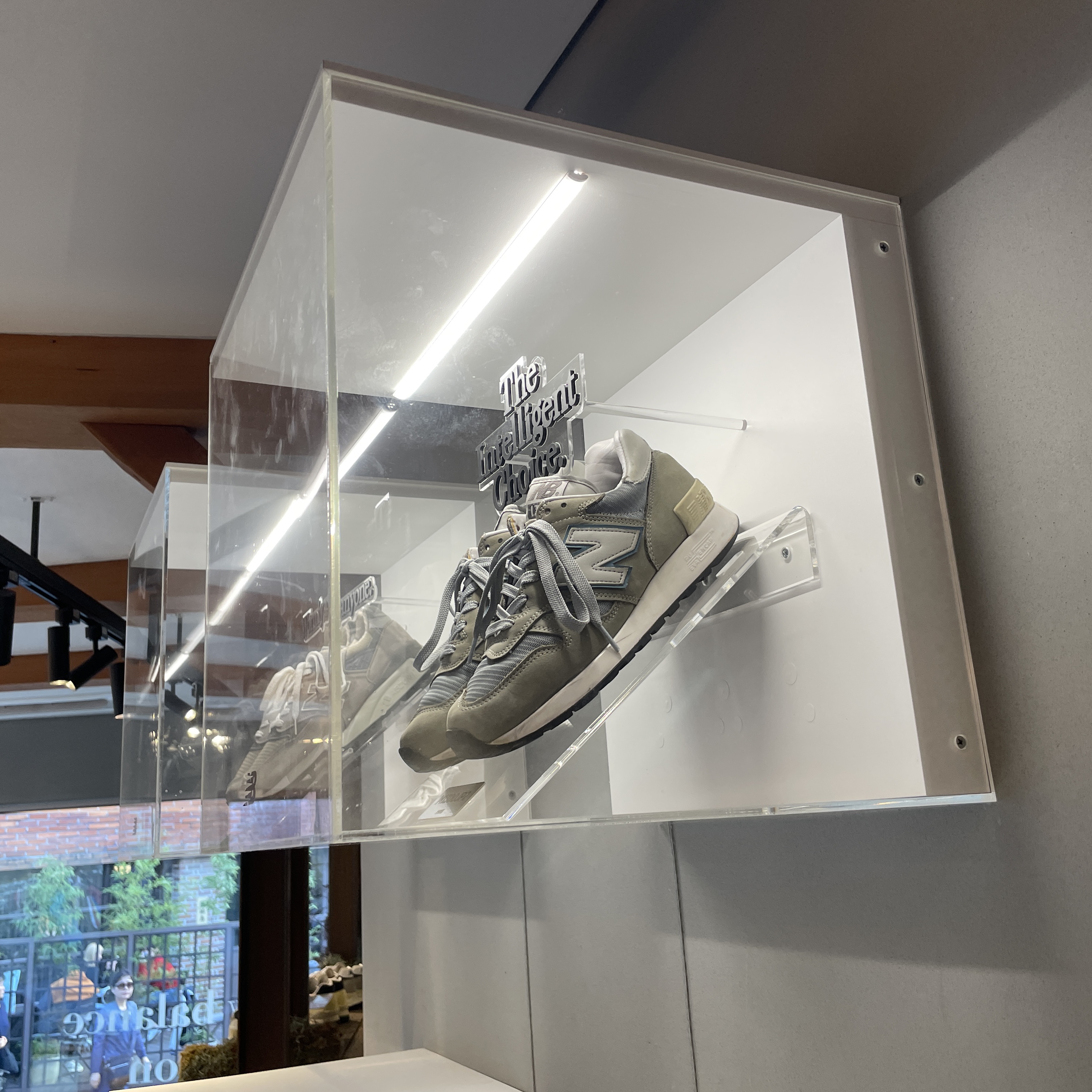 New Balance 1300 Made in USA Grey 착용 스타일