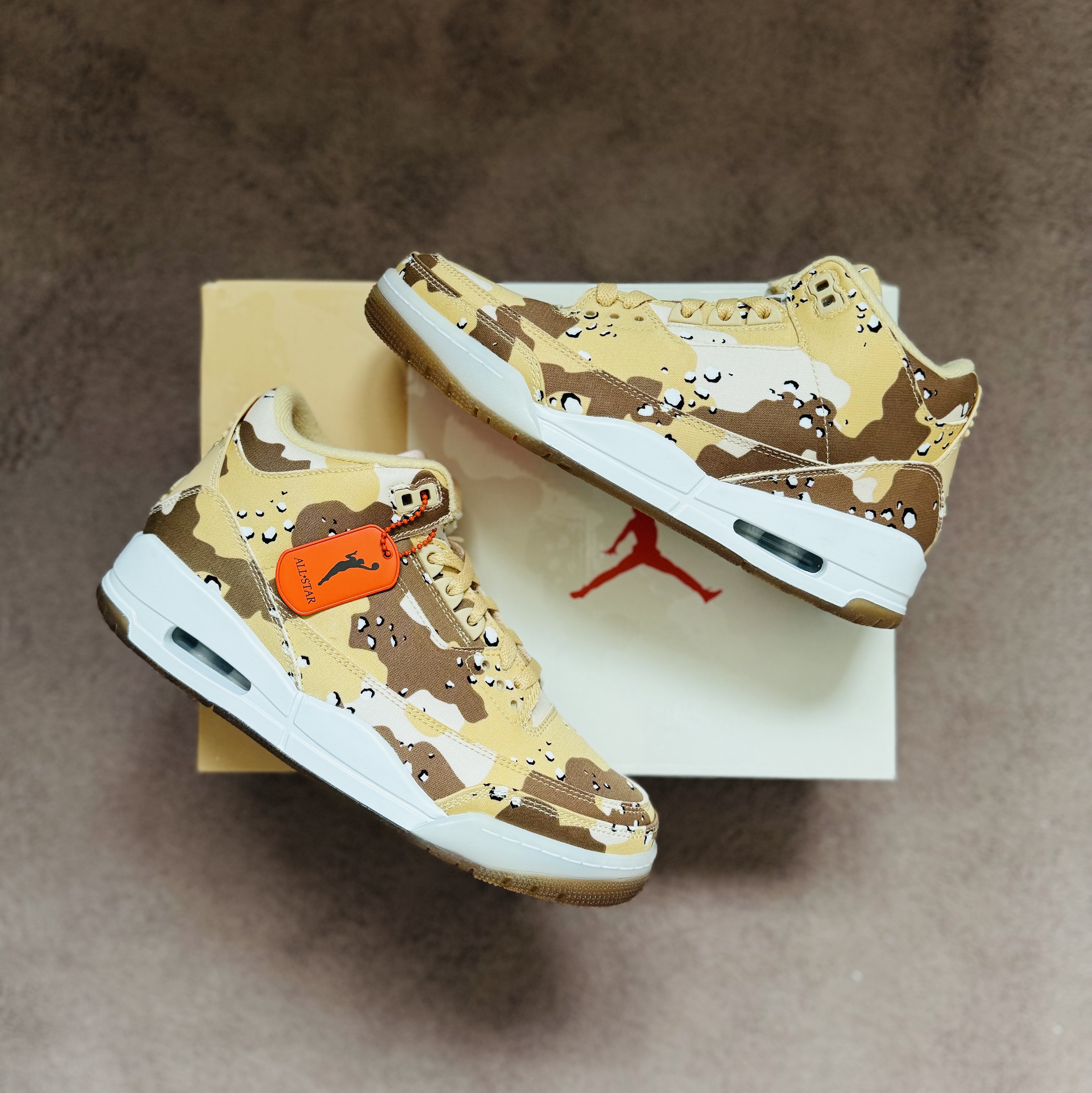 (W) Jordan 3 Retro Desert Camo 착용 스타일 - 1