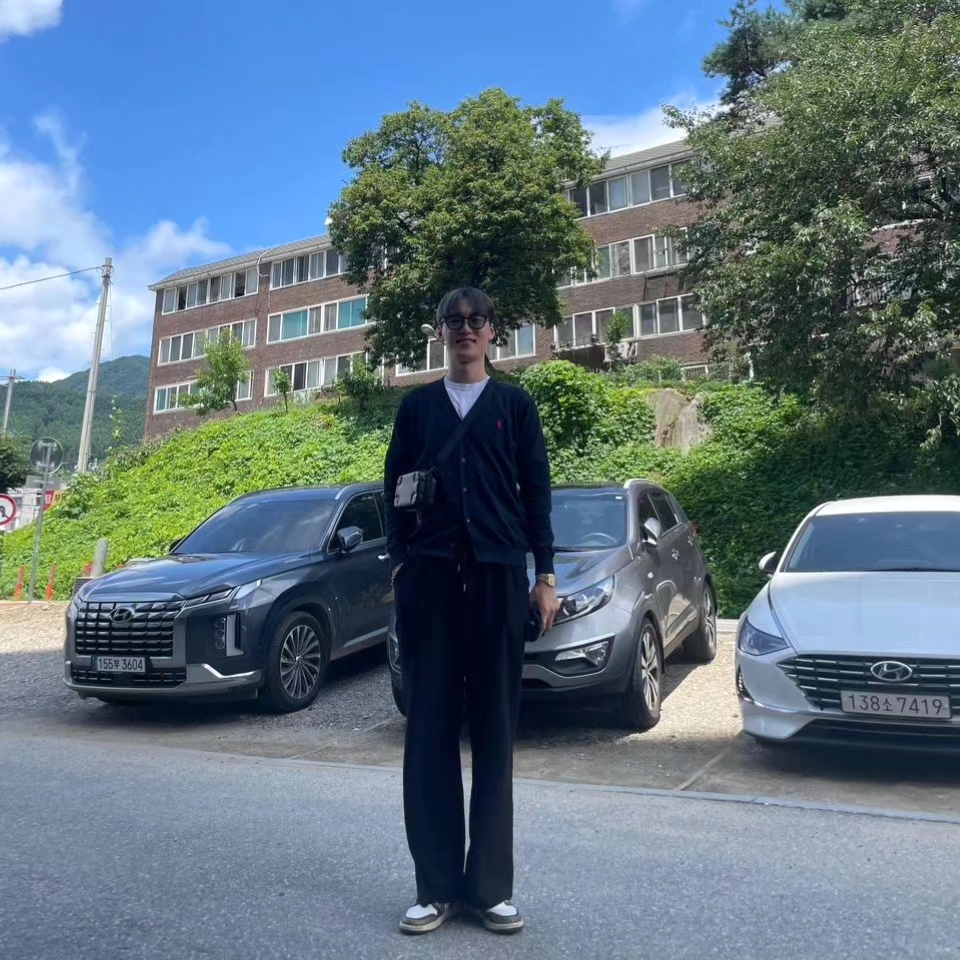 Jordan 1 Low SE Black White Onyx 착용 스타일