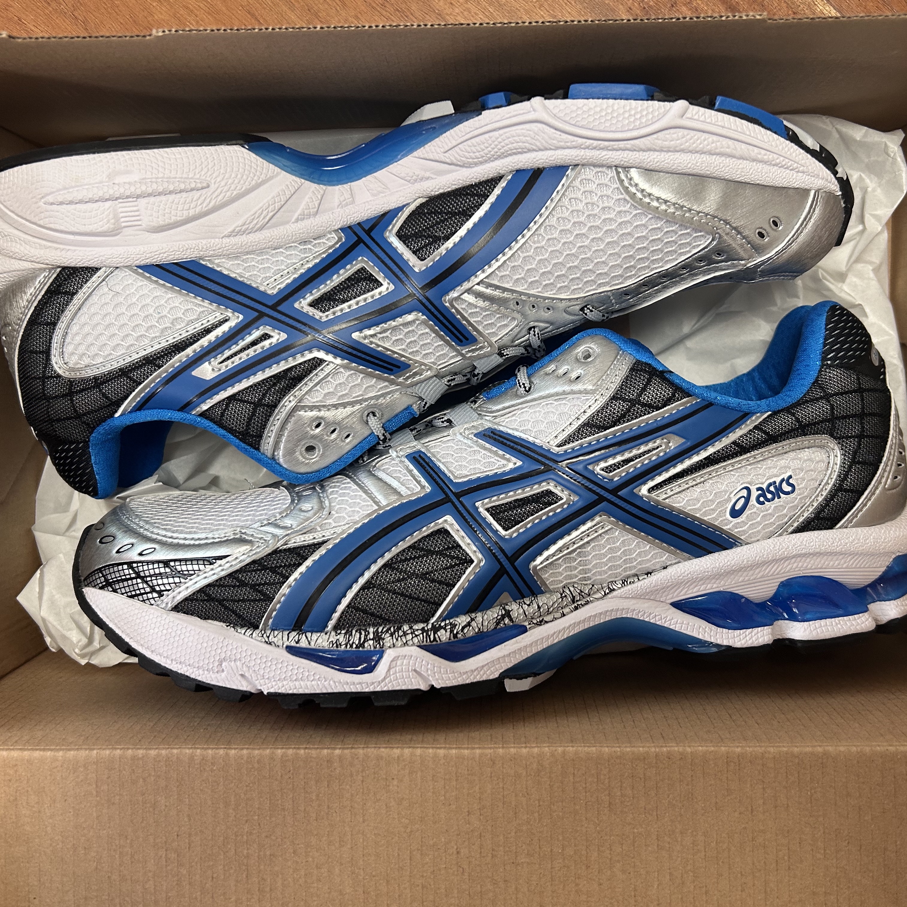 Asics Gel-Nimbus 10.1 White Directoire Blue 착용 스타일 - 4