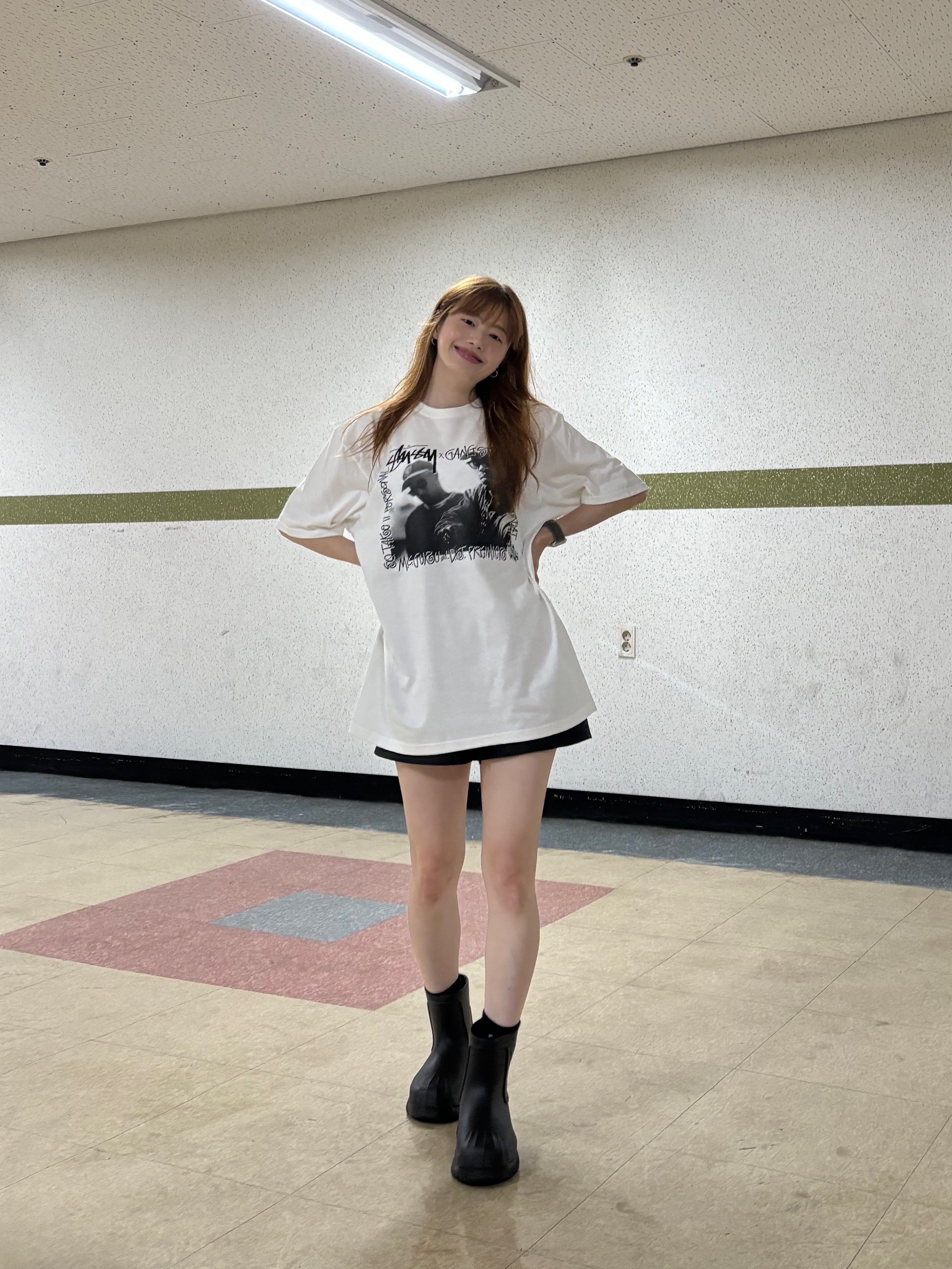Stussy x Gang Starr Take It Personal T-Shirt White, (W) Adidas Adifom Superstar Boot Black 착용 스타일 - 1