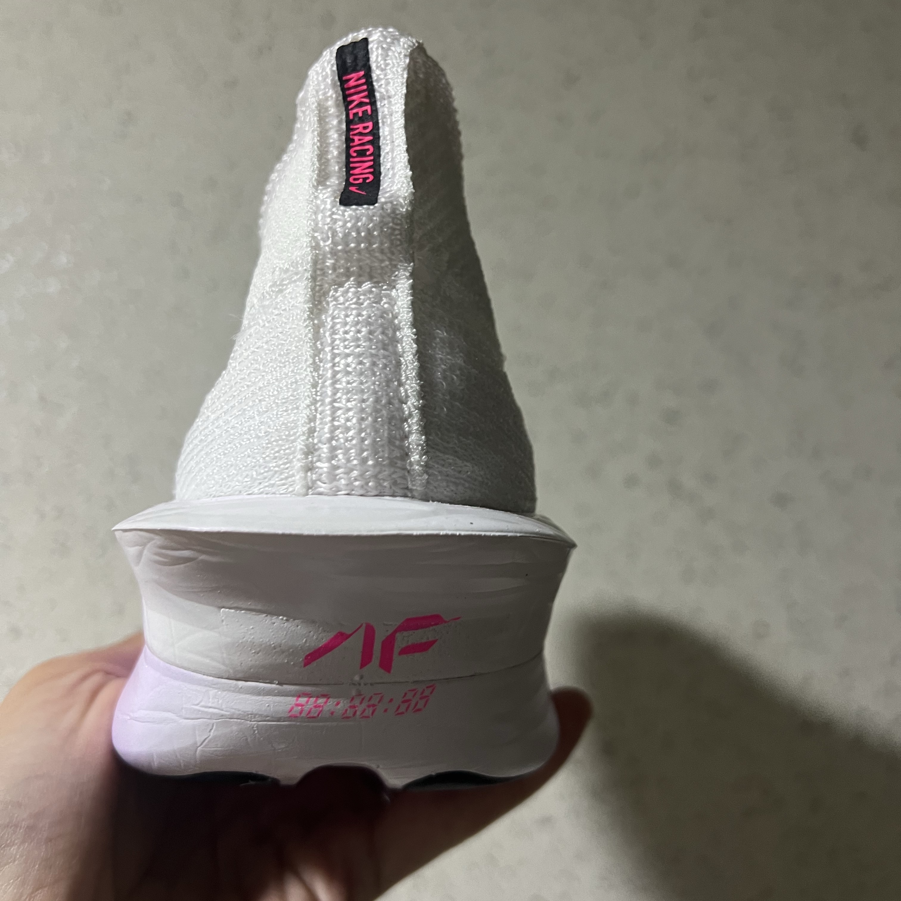 Nike Air Zoom Alphafly Next% 3 Hyper Pink 착용 스타일 - 3