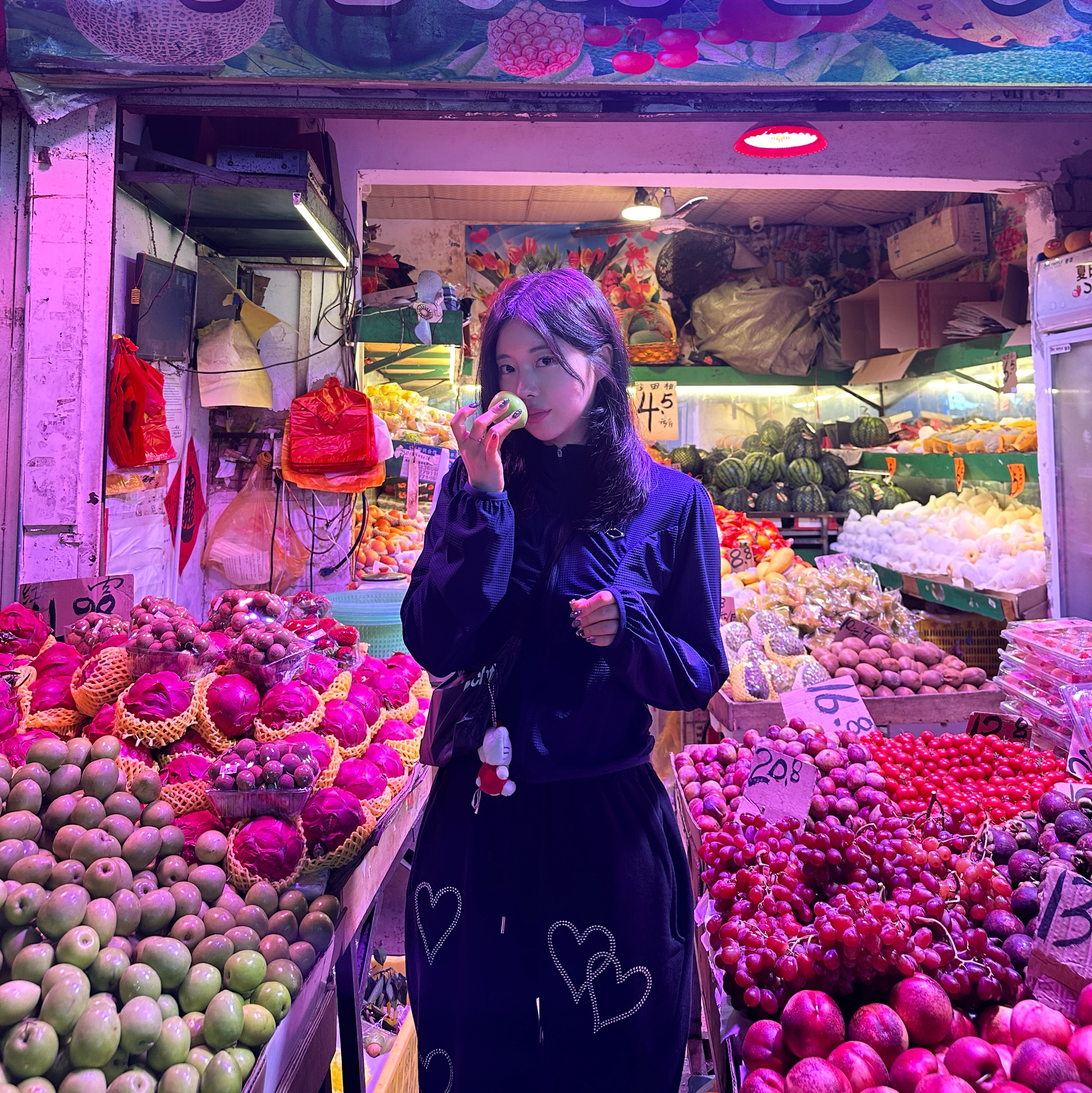 (W) Mischief Hooded Waffle Zip Up Navy 착용 스타일