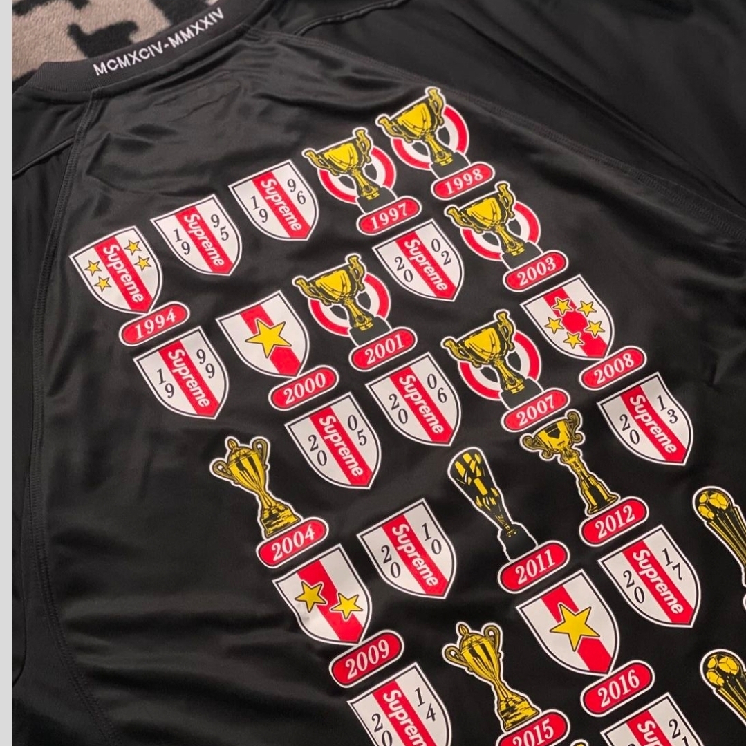 Supreme Jacquard Soccer Jersey Black - 24SS 착용 스타일 - 8