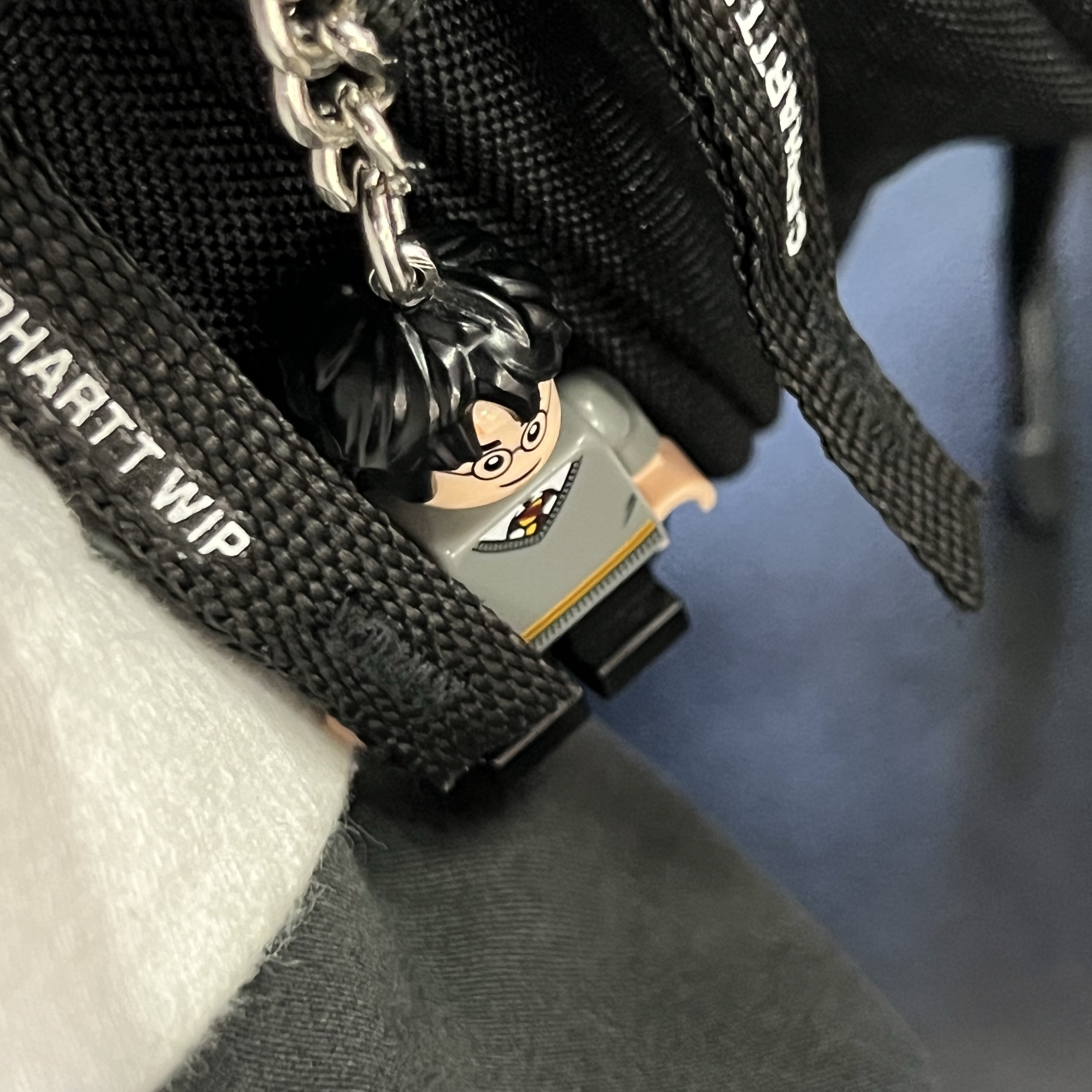 BAPE College T-Shirt White, Nike x Travis Scott Air Max 1 Cact.us Brown 착용 스타일 - 3