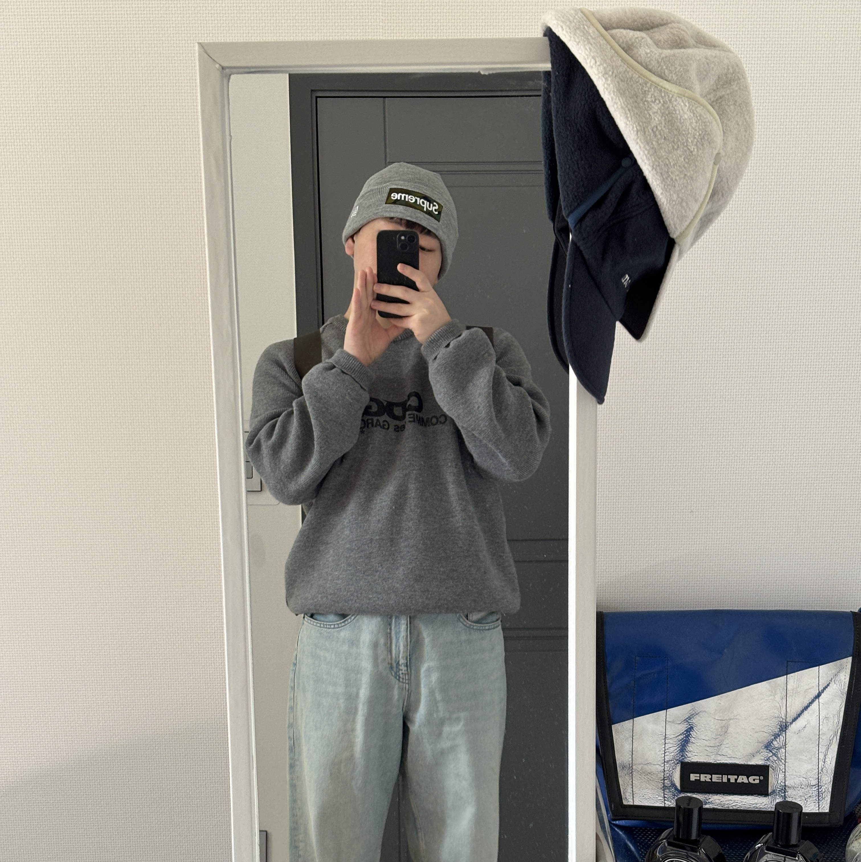 Supreme New Era Box Logo Beanie Heather Grey - 23FW 착용 스타일