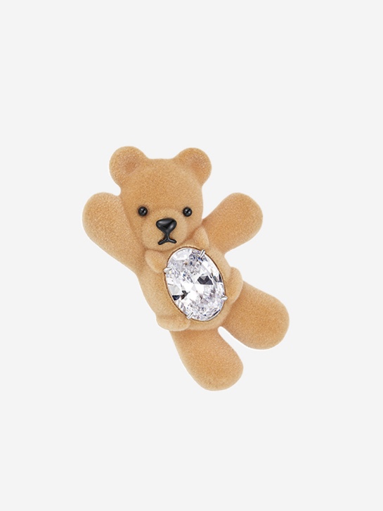Yvmin Greeting Flocked Bear Hair Clip Brown Left - 24FW 착용 스타일 - 5