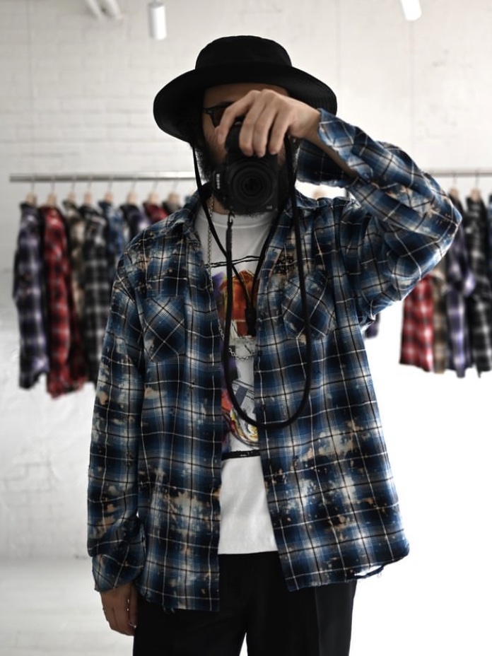 Rafu Bleached Damaged Shirt Blue 착용 스타일