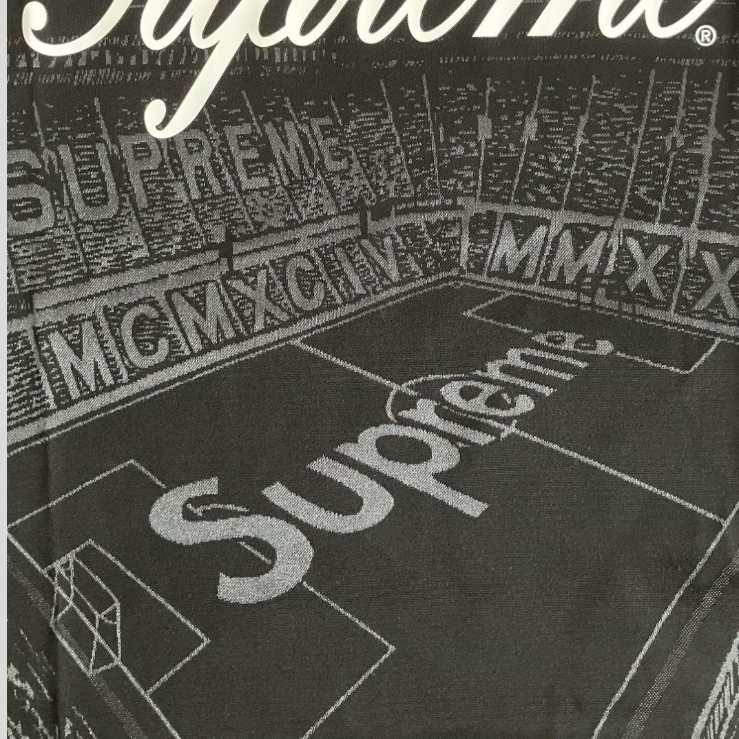 Supreme Jacquard Soccer Jersey Black - 24SS 착용 스타일 - 3