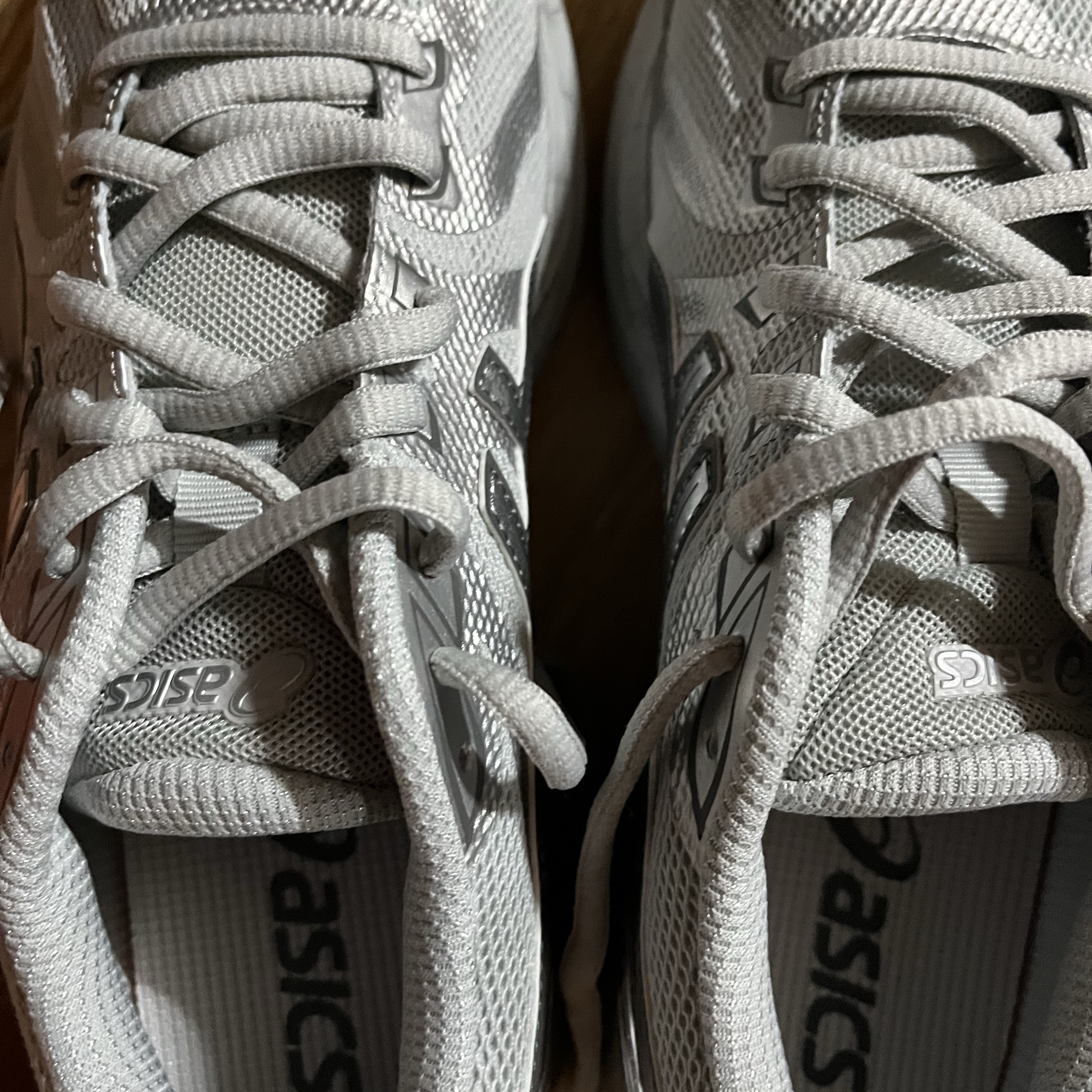 (W) Asics Gel-Flux 4 CN Gray Silver 착용 스타일