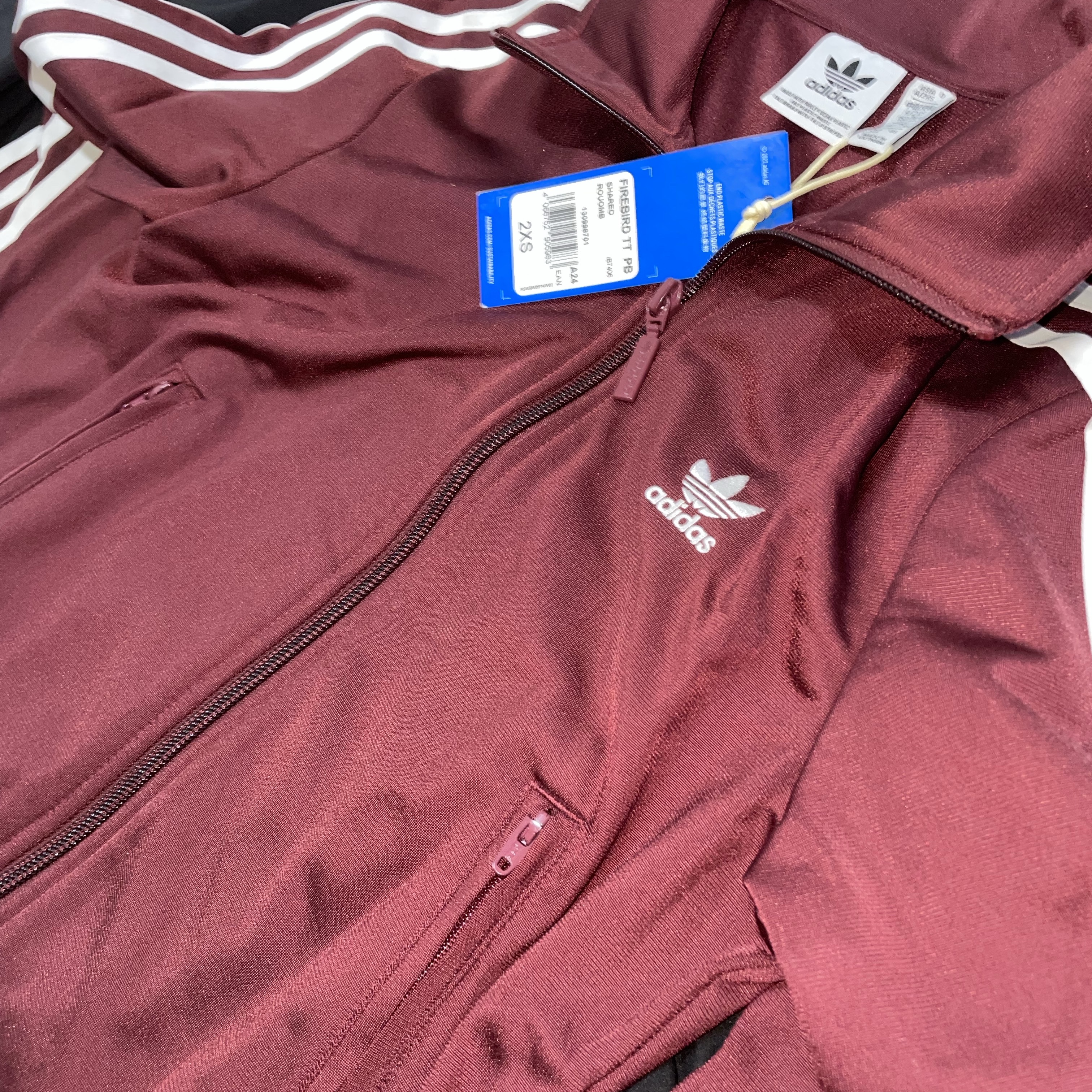 (W) Adidas Adicolor Classic  Firebird Track Jacket Shadow Red - KR Sizing 착용 스타일