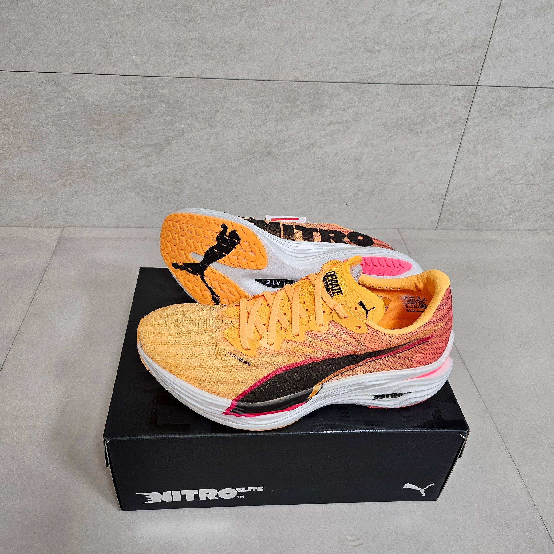 Puma Deviate Nitro Elite 3 Fire Sun Stream Sunset Glow 착용 스타일 - 2