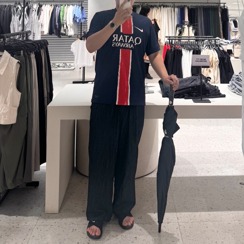 Nike Paris Saint-Germain 2024/25 Dri-Fit ADV Match Home Jersey Midnight Navy (Non Marking Ver.) 착용 스타일