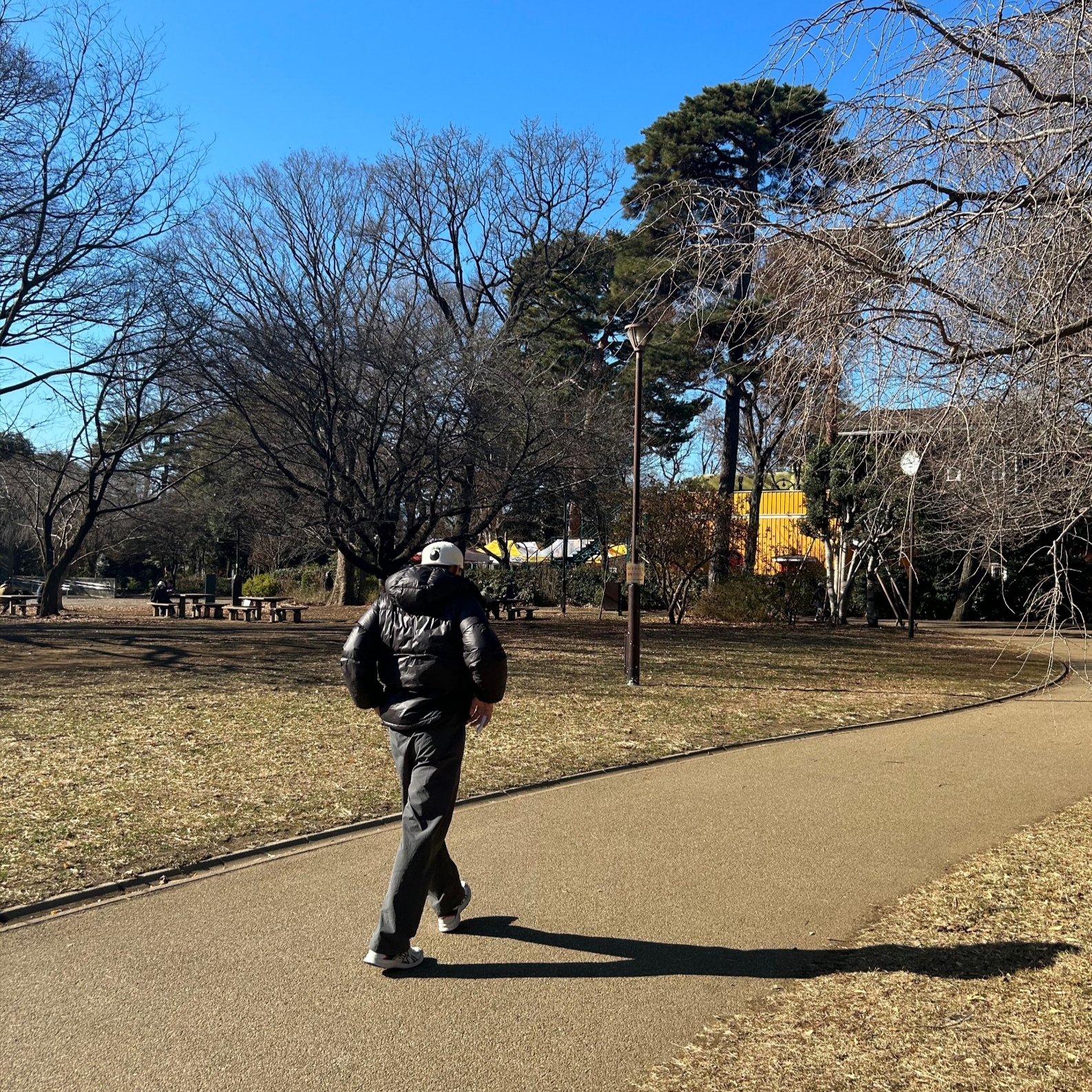 Asics Jog 100 S White Pure Silver - 2E Wide, Stussy Twill Stock 8 Ball Cap White 착용 스타일