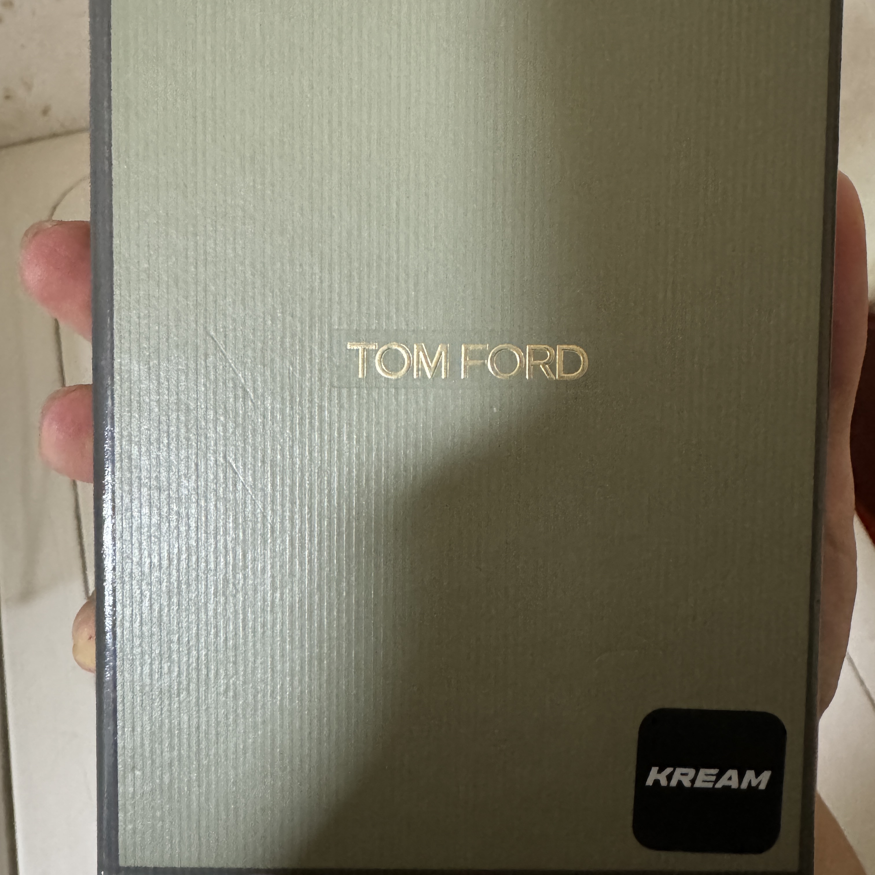 Tom Ford Small Grain Leather Card Holder Black 착용 스타일 - 1