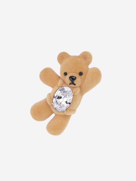 Yvmin Greeting Flocked Bear Hair Clip Brown Left - 24FW 착용 스타일 - 6