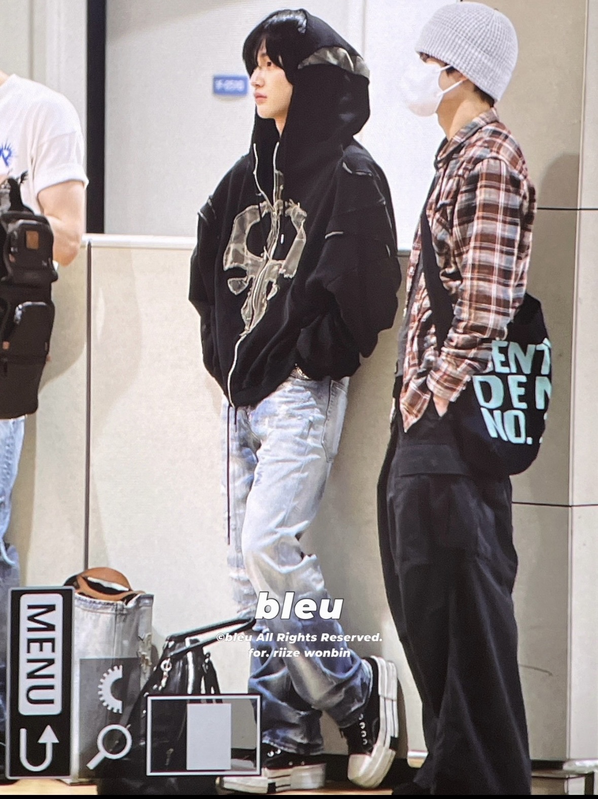 IATF x Skoot Grow Op Hood Zip Up Black, Converse x Drkshdw DBL Drkstar Chuck 70 Hi Black 착용 스타일
