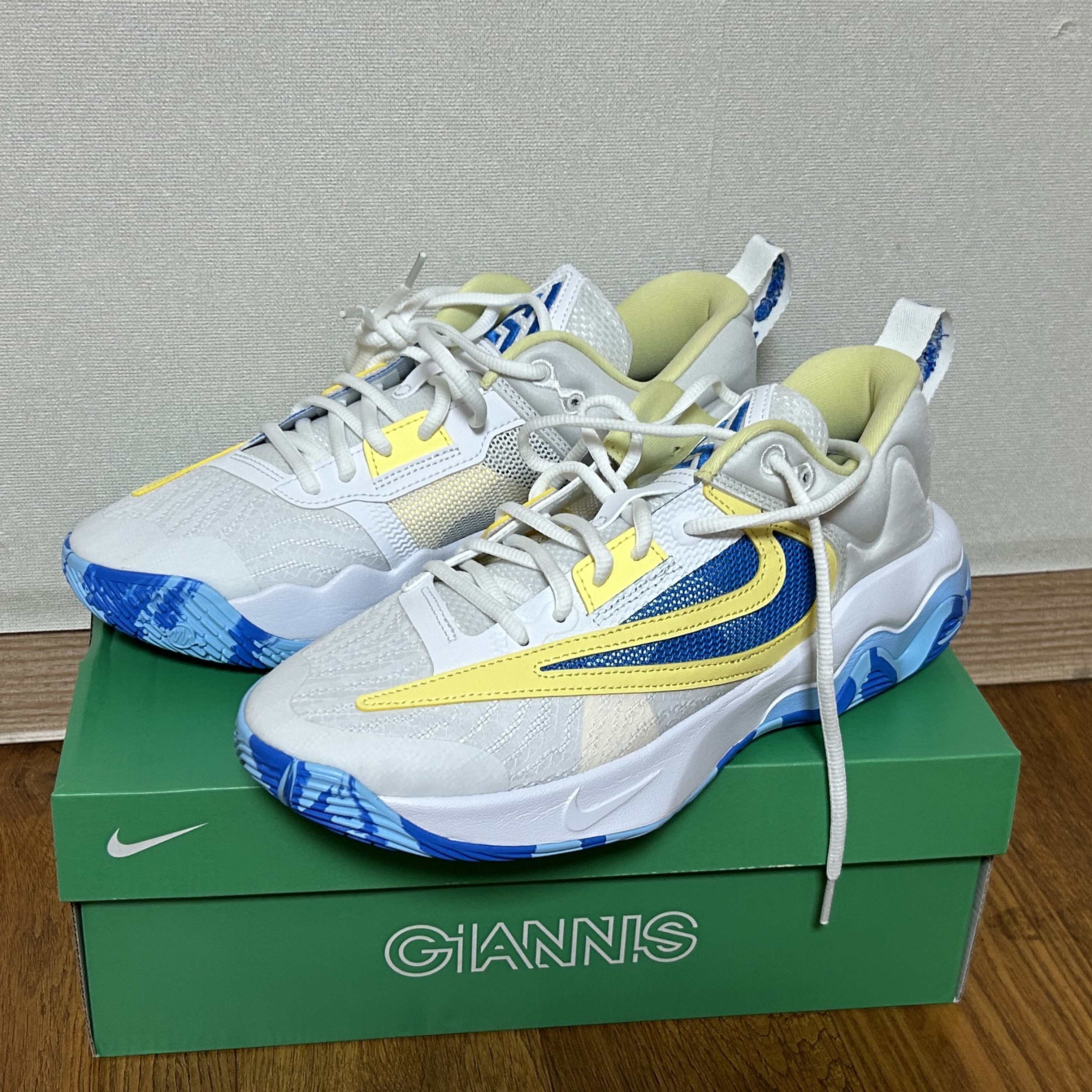 Nike Giannis Immortality 3 EP White Light Photo Blue 착용 스타일 - 1