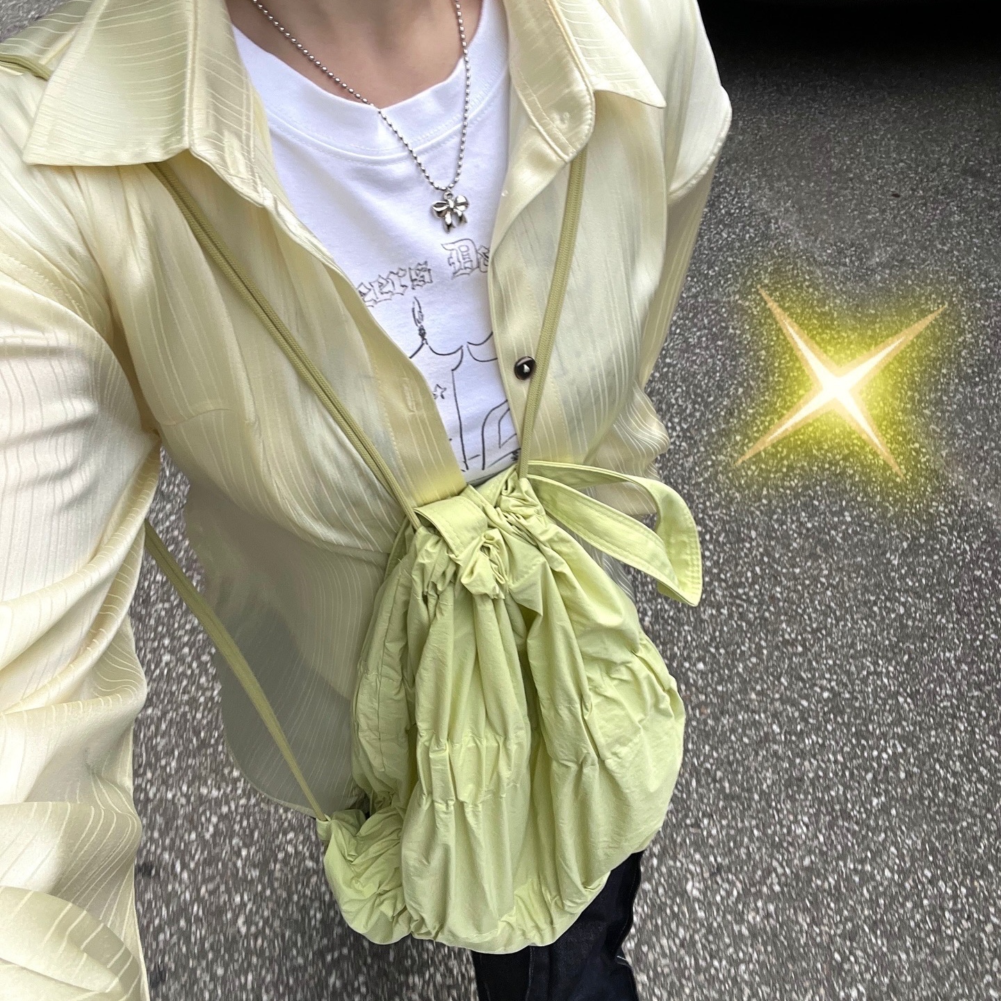ACOC Tiered Banding Backpack Lime Lemon 착용 스타일 - 2