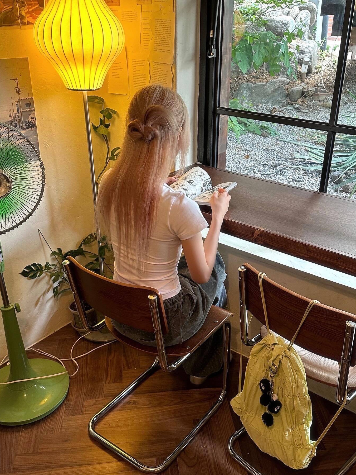 ACOC Tiered Banding Backpack Lime Lemon 착용 스타일 - 2