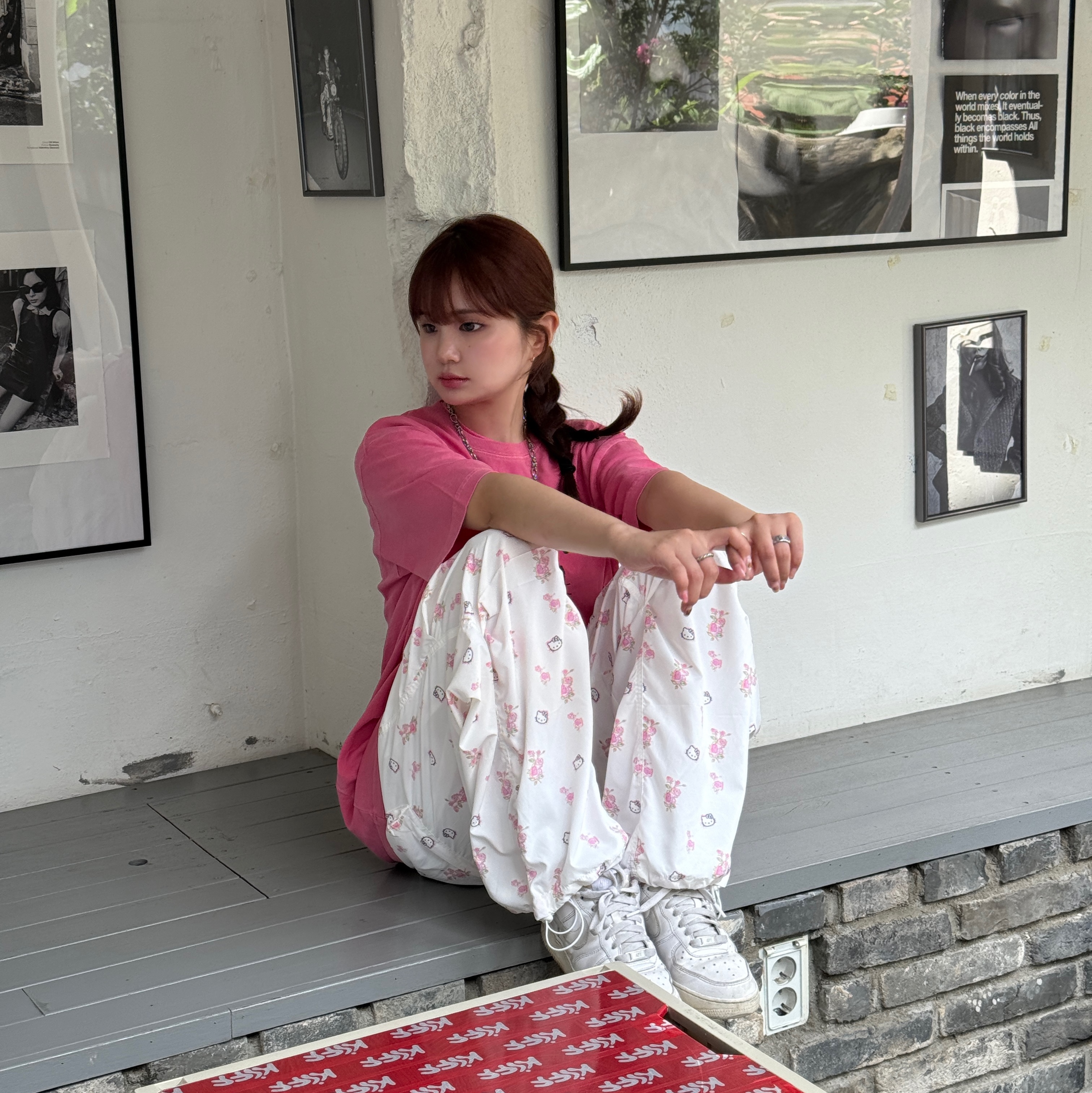 Open Yy x Hello Kitty Parachute Pants White, (W) Nike Air Force 1 '07 Low White 착용 스타일 - 5