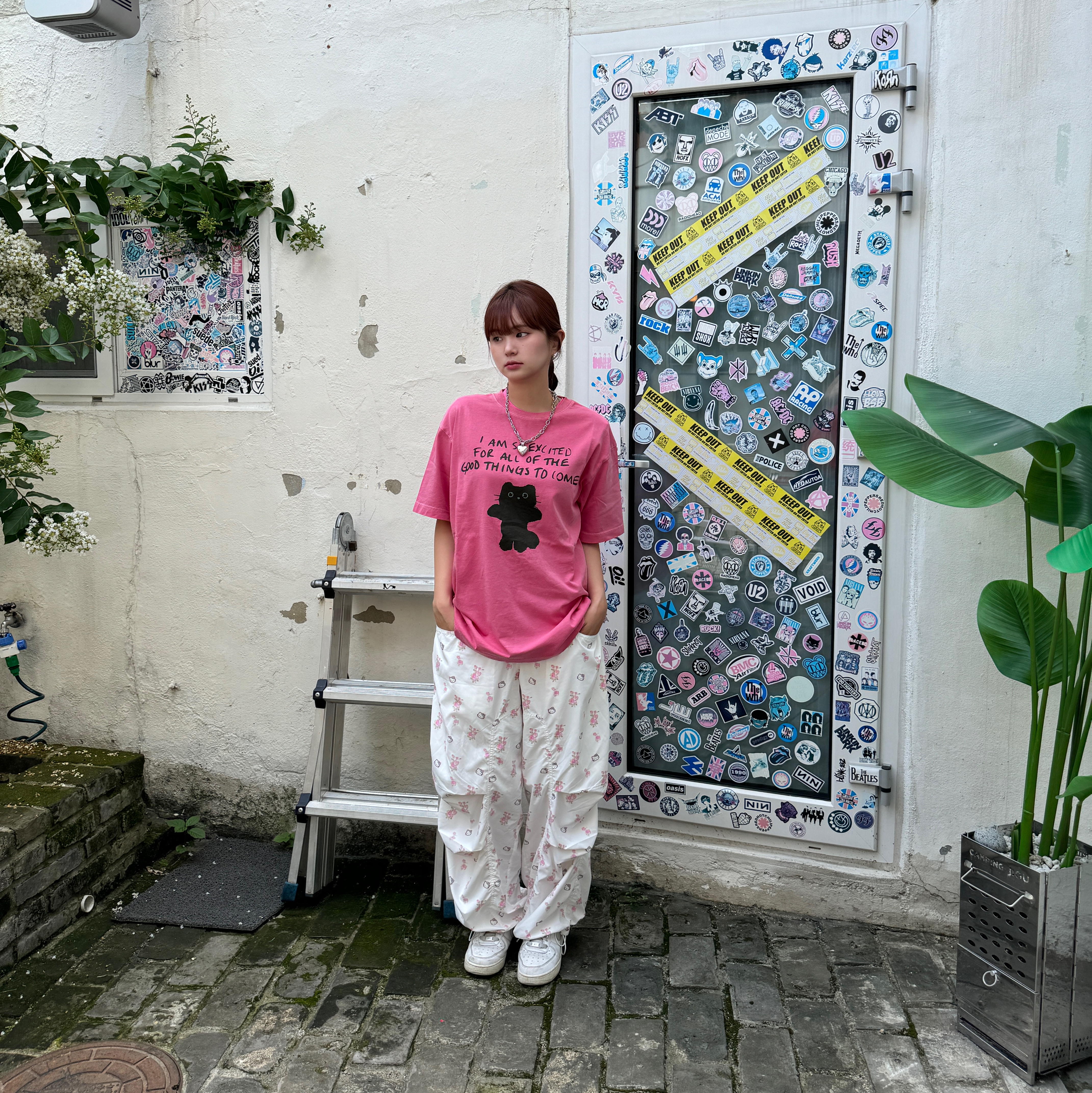 Open Yy x Hello Kitty Parachute Pants White, (W) Nike Air Force 1 '07 Low White 착용 스타일 - 2