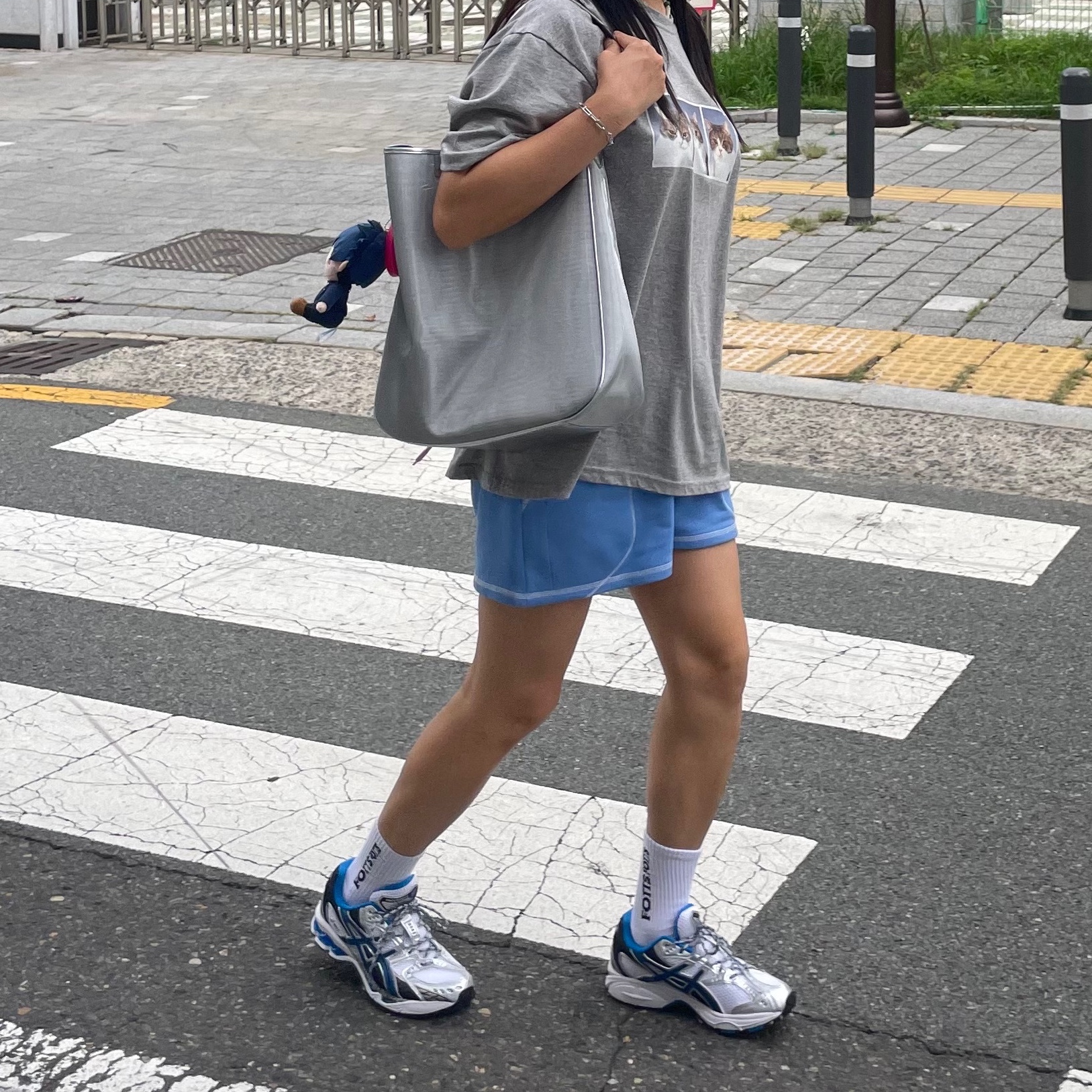 Asics Gel-Nimbus 10.1 White Directoire Blue 착용 스타일 - 4