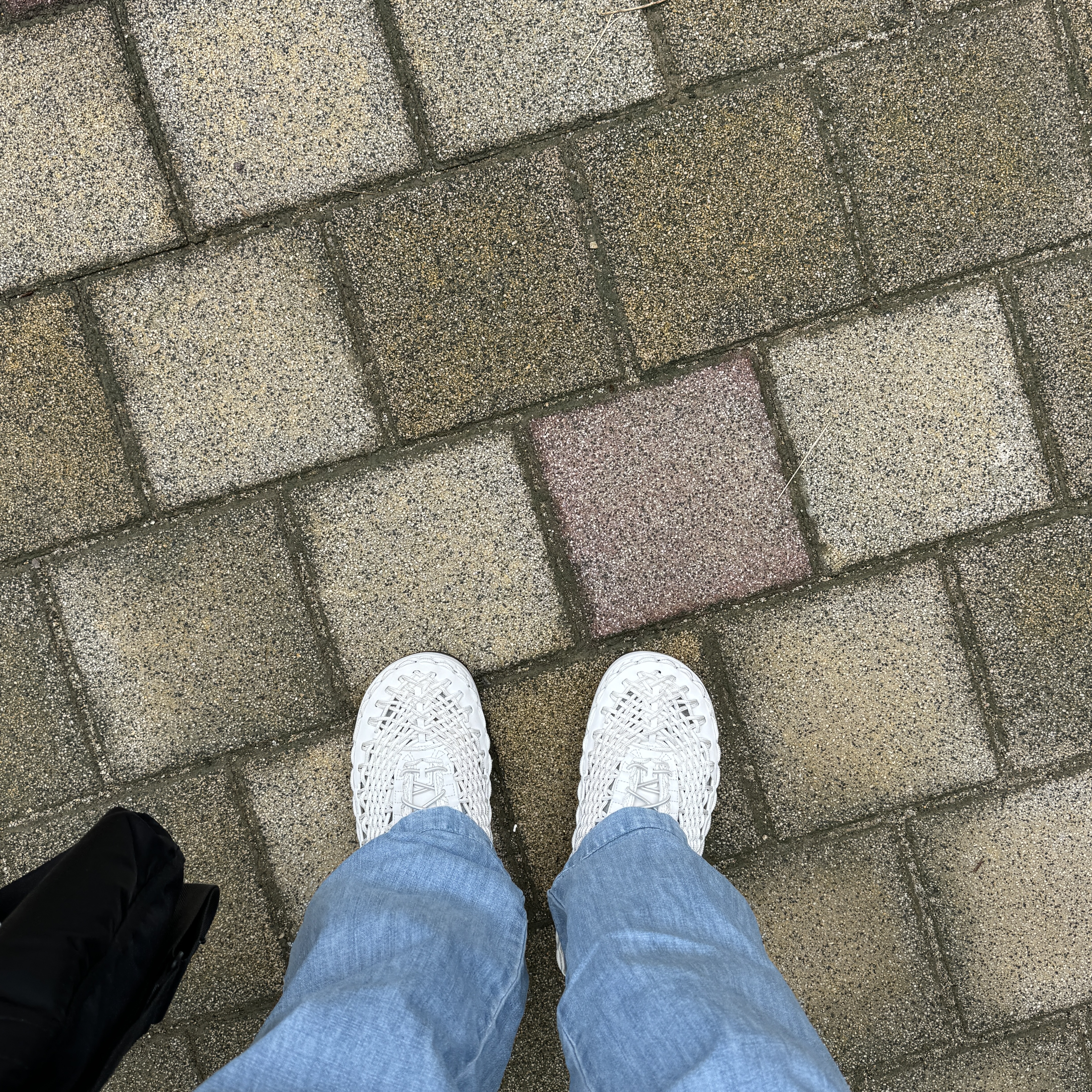 Nike ACG Watercat+ Phantom 착용 스타일