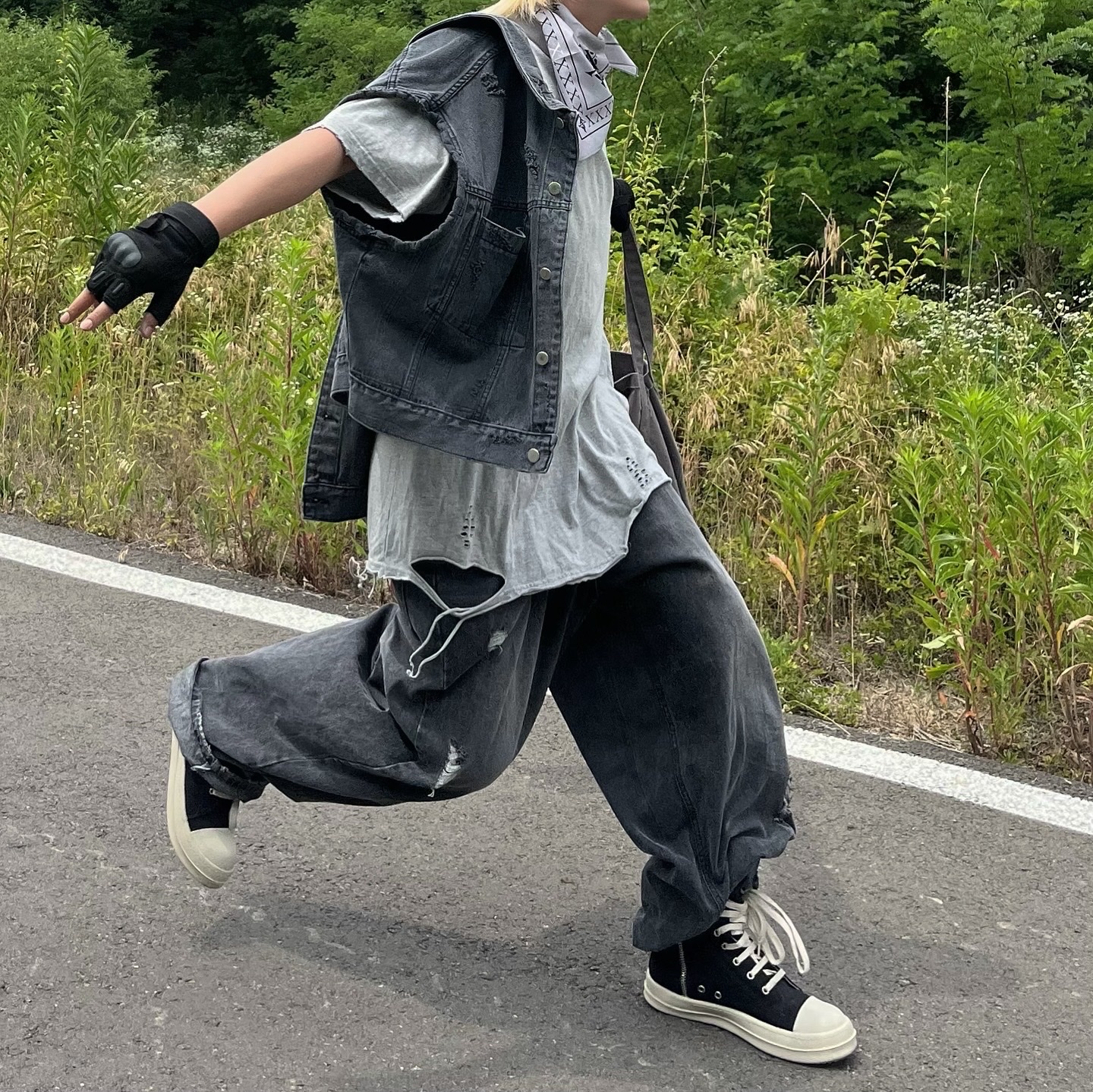 Rick Owens Drkshdw Calf Leather Penta Sneakers Black Milk White 착용 스타일 - 3
