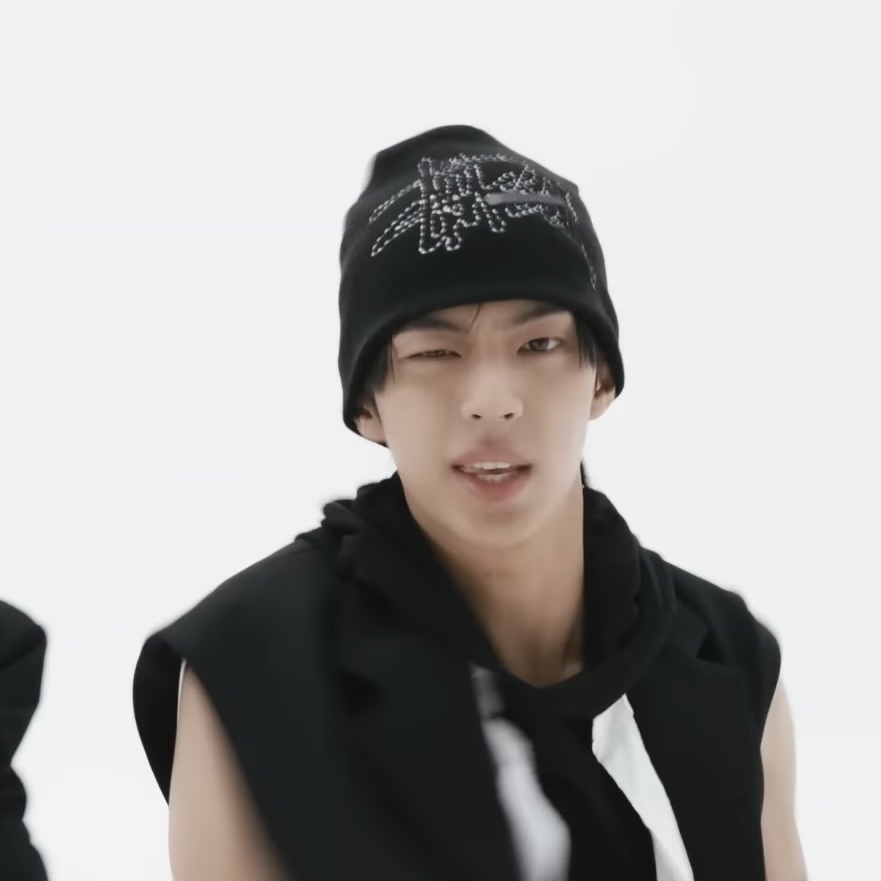 Stussy Skullcap Basic Logo Stitch Black 착용 스타일 - 5