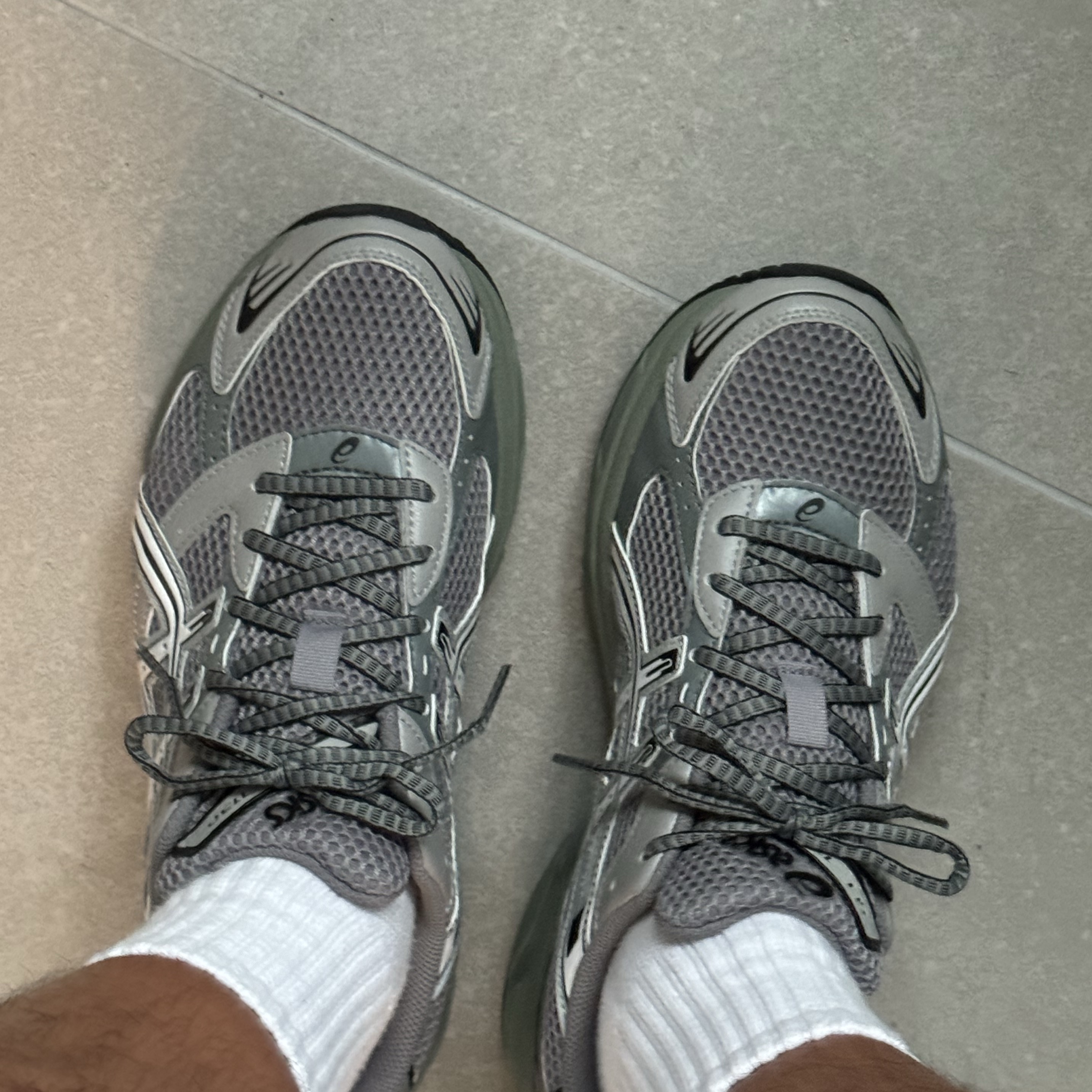 Asics Gel-1130 Wild Dove White - Folder Exclusive 착용 스타일 - 2