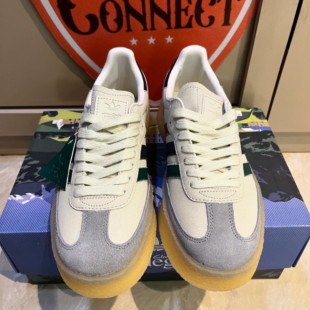 Adidas x Clarks x Ronnie Fieg 8th Street Samba Chalk White Collegiate Green 착용 스타일 - 4