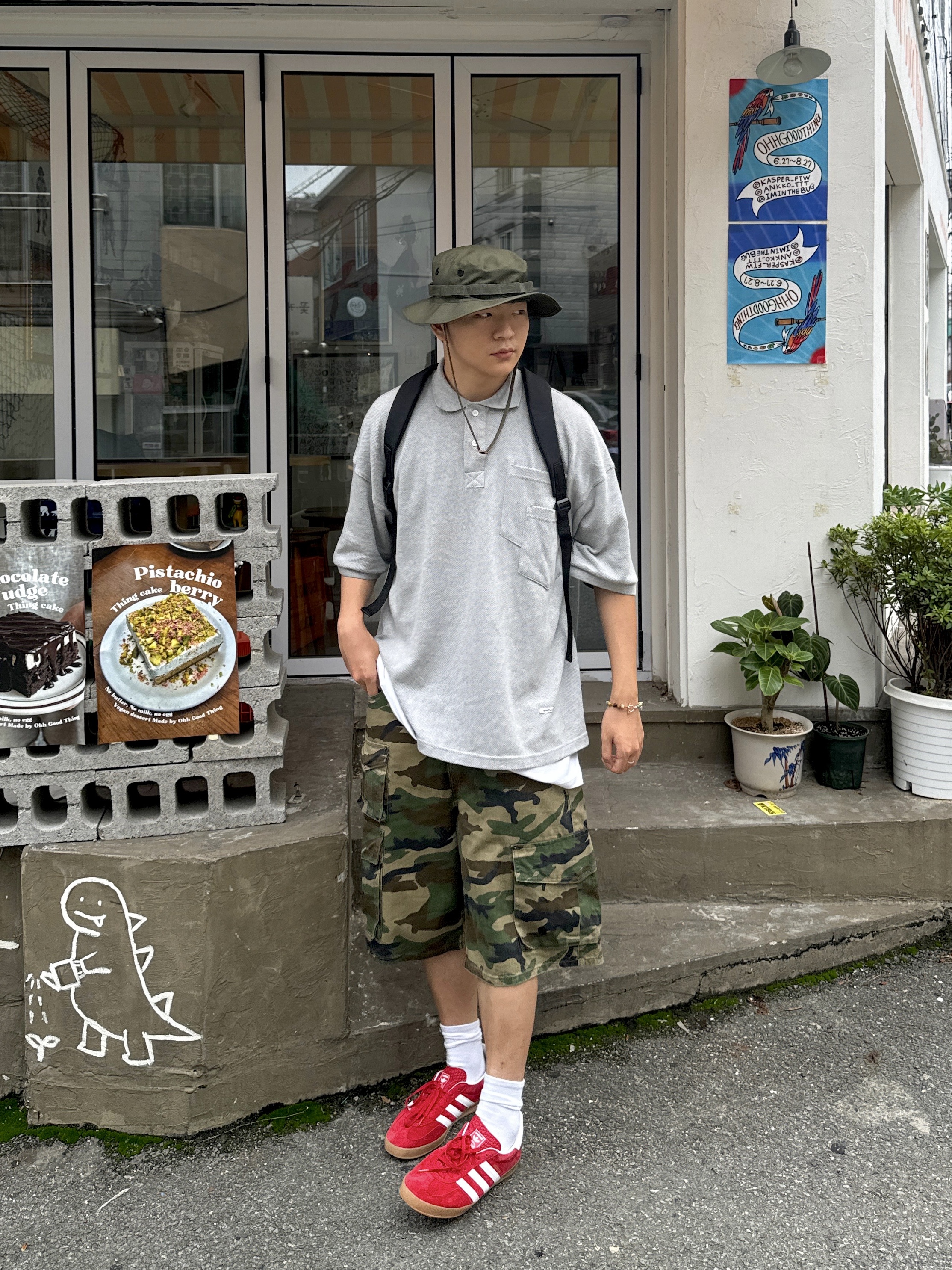 Adidas Gazelle Indoor Scarlet, YMCL KY Jungle Hat Olive 착용 스타일 - 2