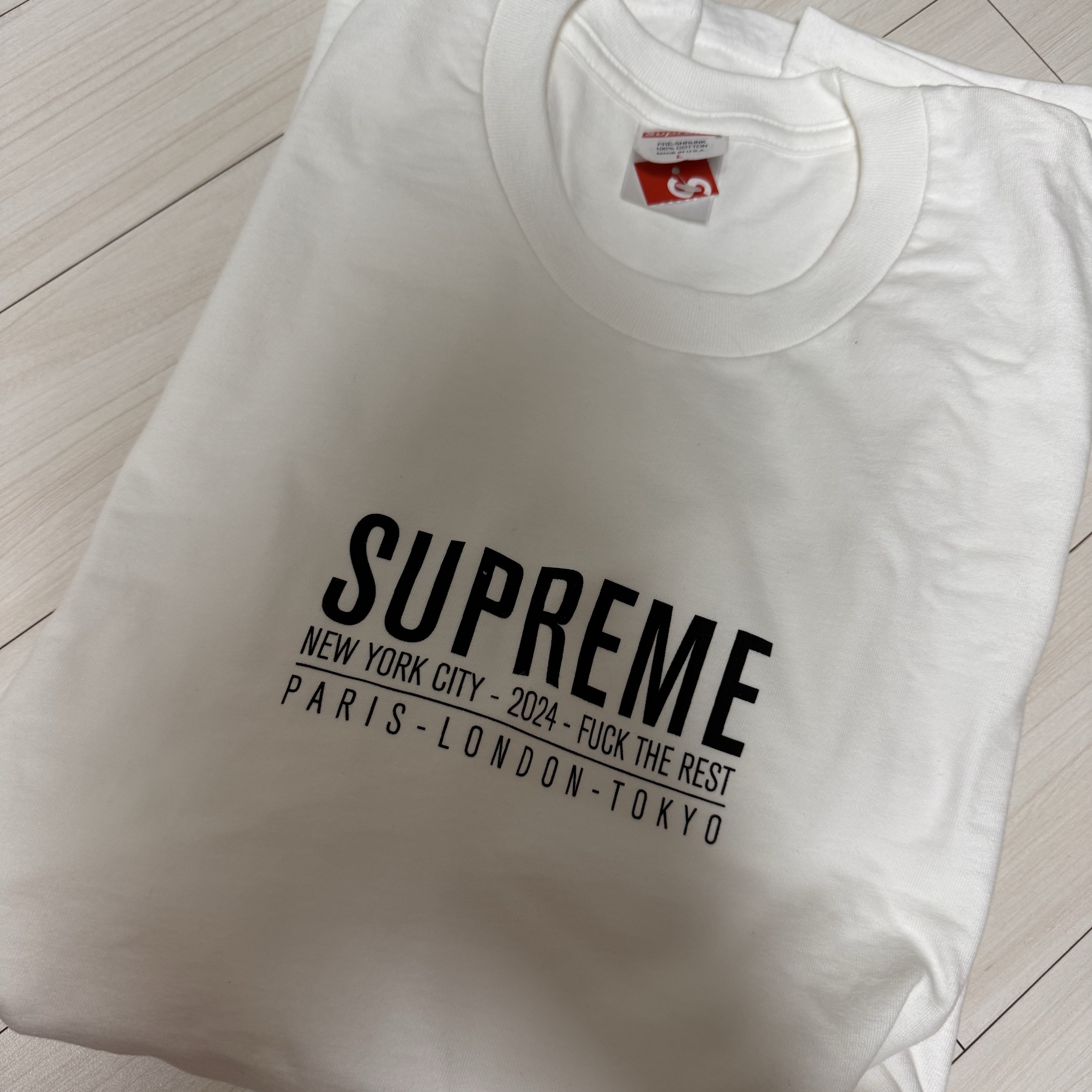Supreme Paris T-Shirt White - 24SS 착용 스타일 - 1
