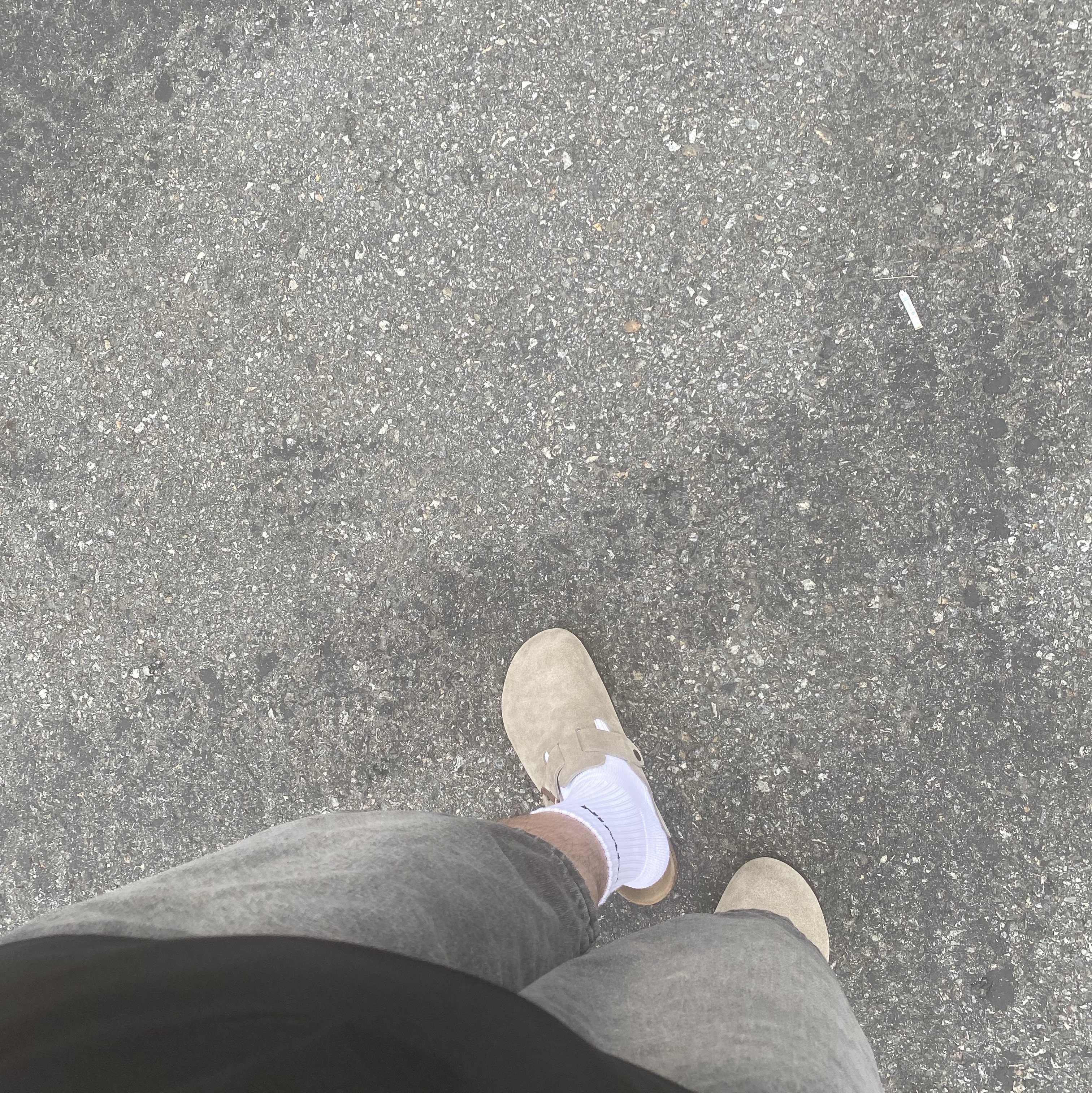 Birkenstock Boston Soft Footbed Taupe - Regular, Wooyoungmi Cotton Back Logo T-Shirt Black - 23FW 착용 스타일