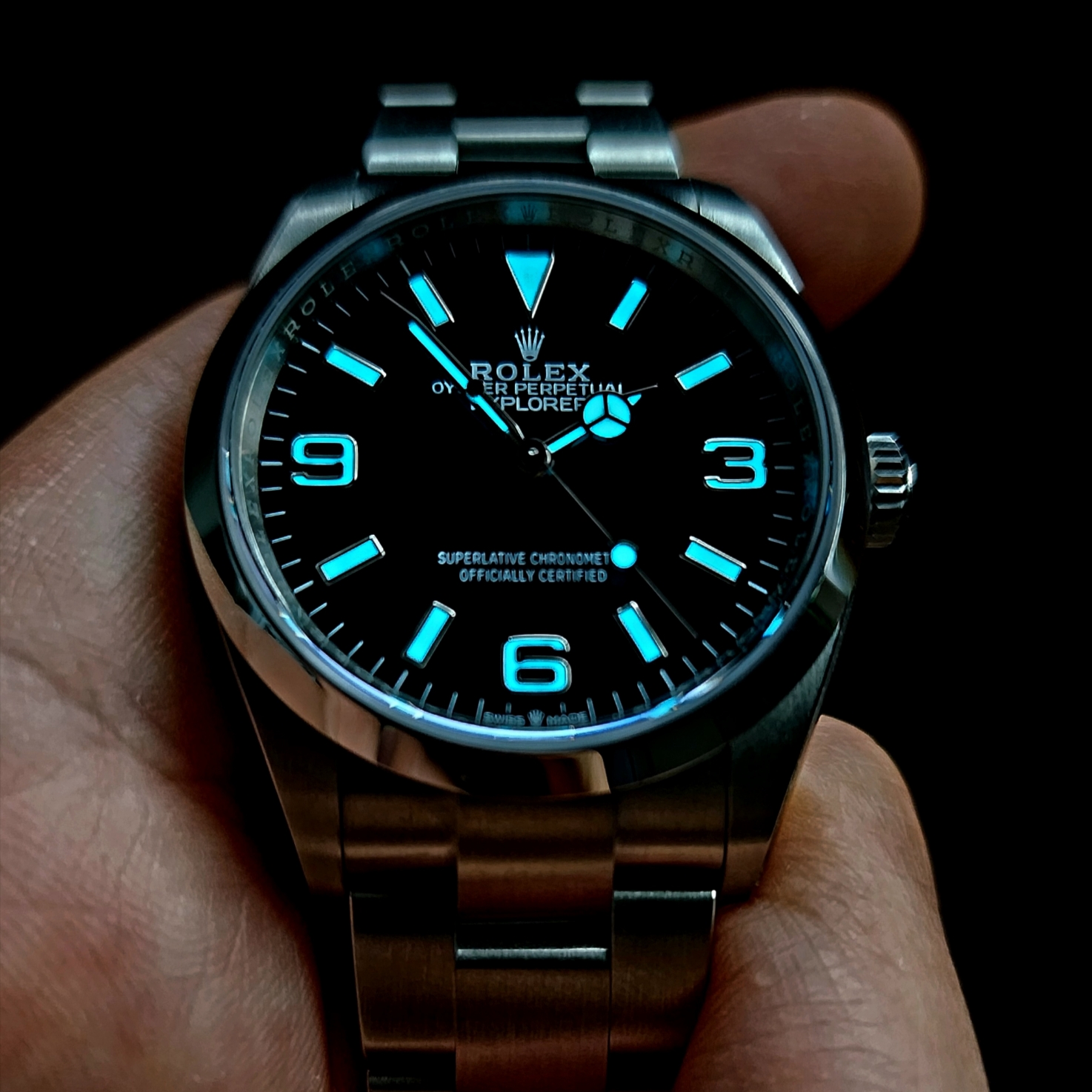 Rolex Explorer 36mm 124270 Black Oyster 착용 스타일