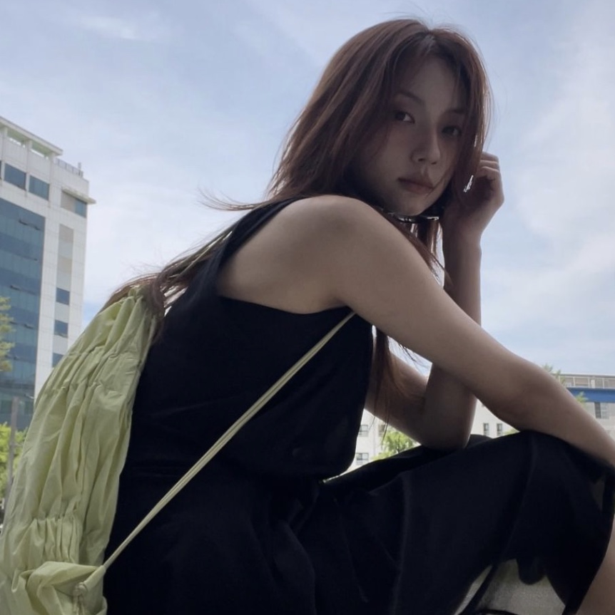 ACOC Tiered Banding Backpack Black, ACOC Tiered Banding Backpack Silver 착용 스타일
