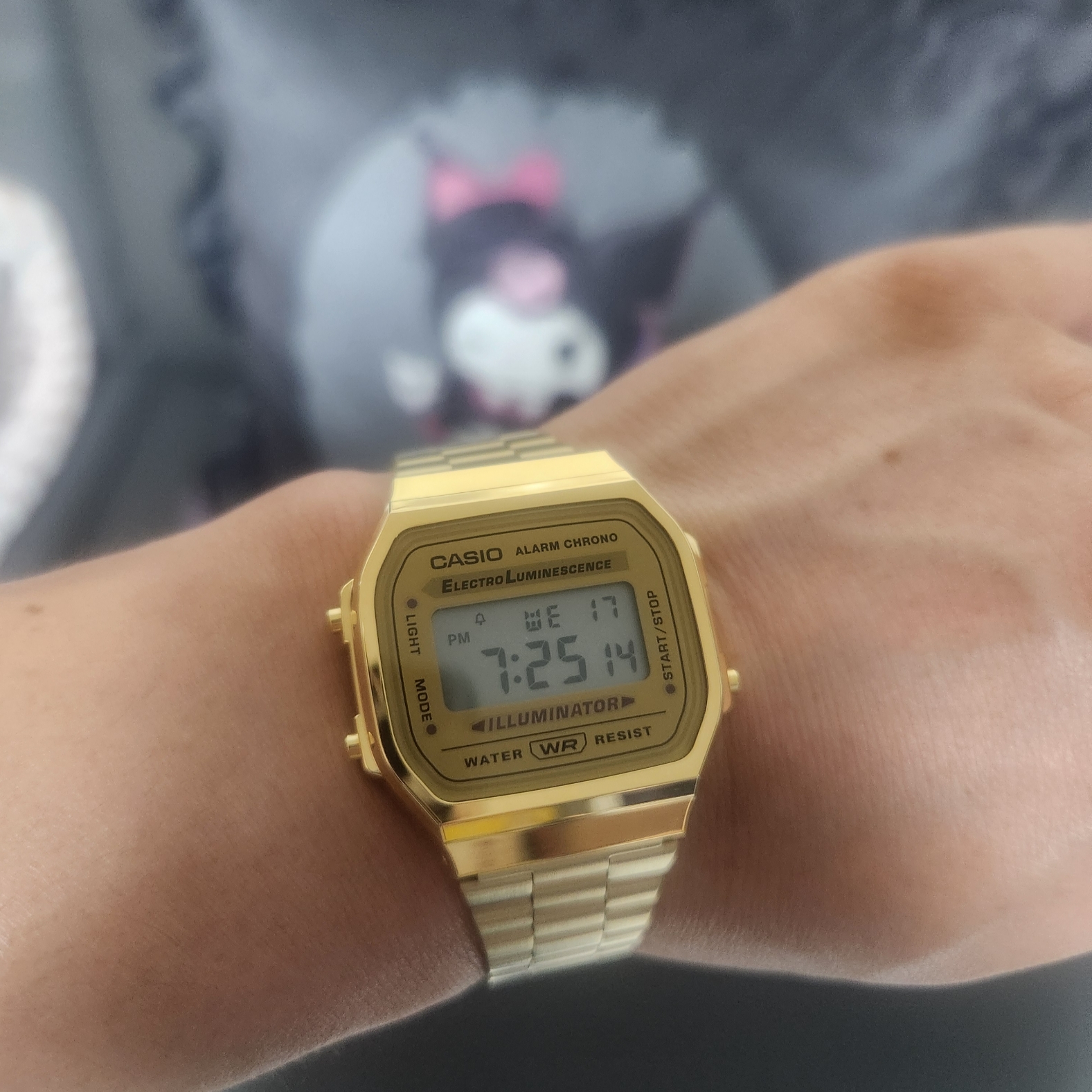 Casio A-168WG-9W 착용 스타일