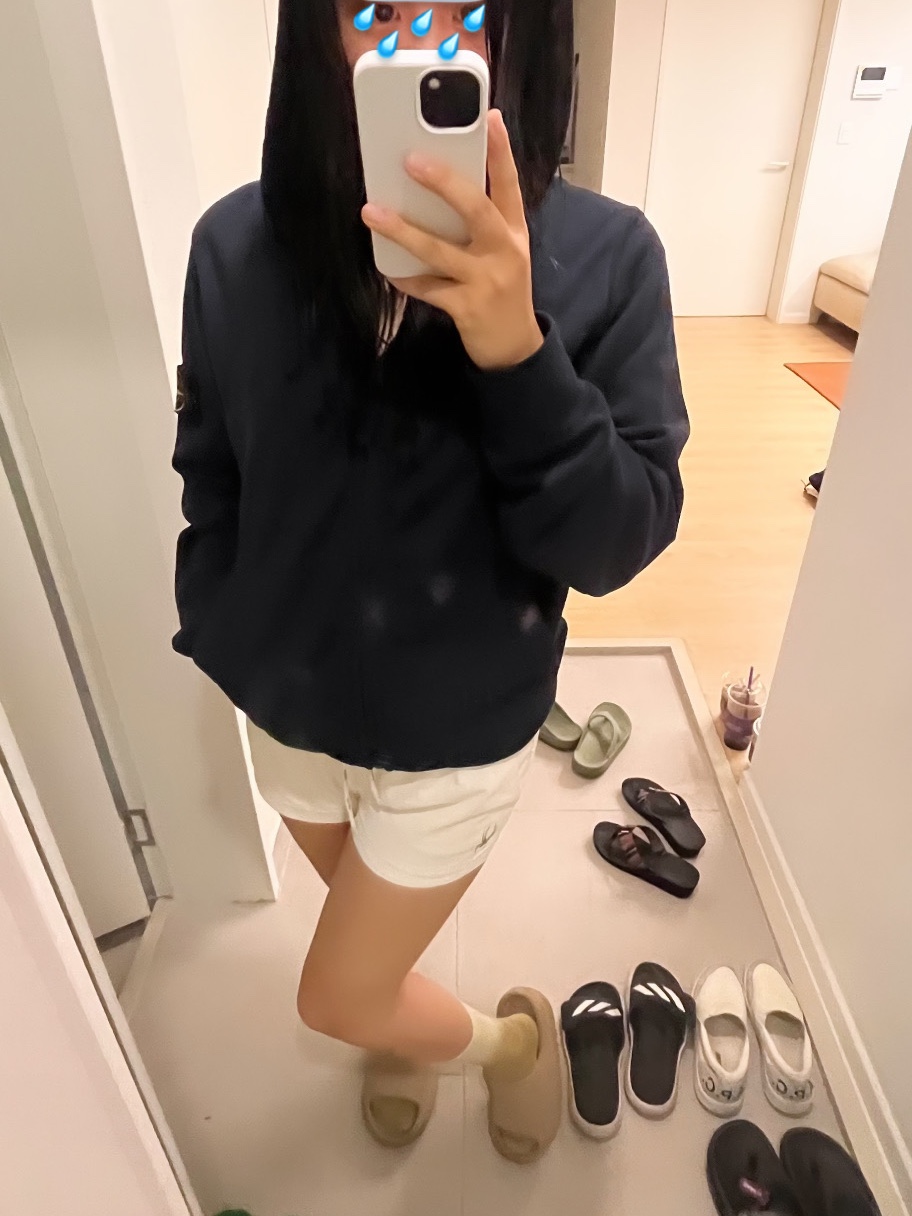 Adidas Yeezy Slide Pure - Re-Release Ver. 착용 스타일 - 2