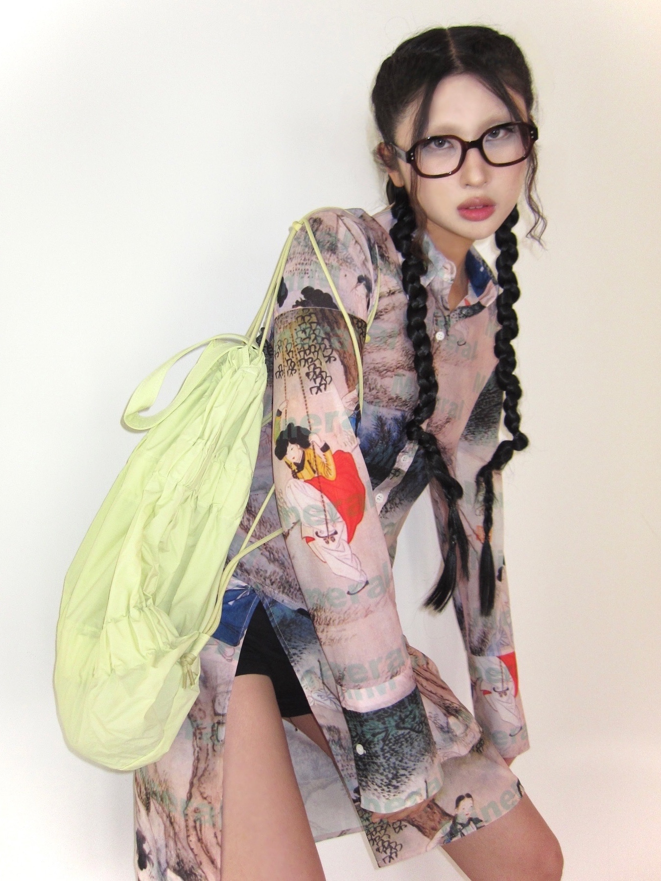 ACOC Tiered Banding Backpack Lime Lemon 착용 스타일 - 2