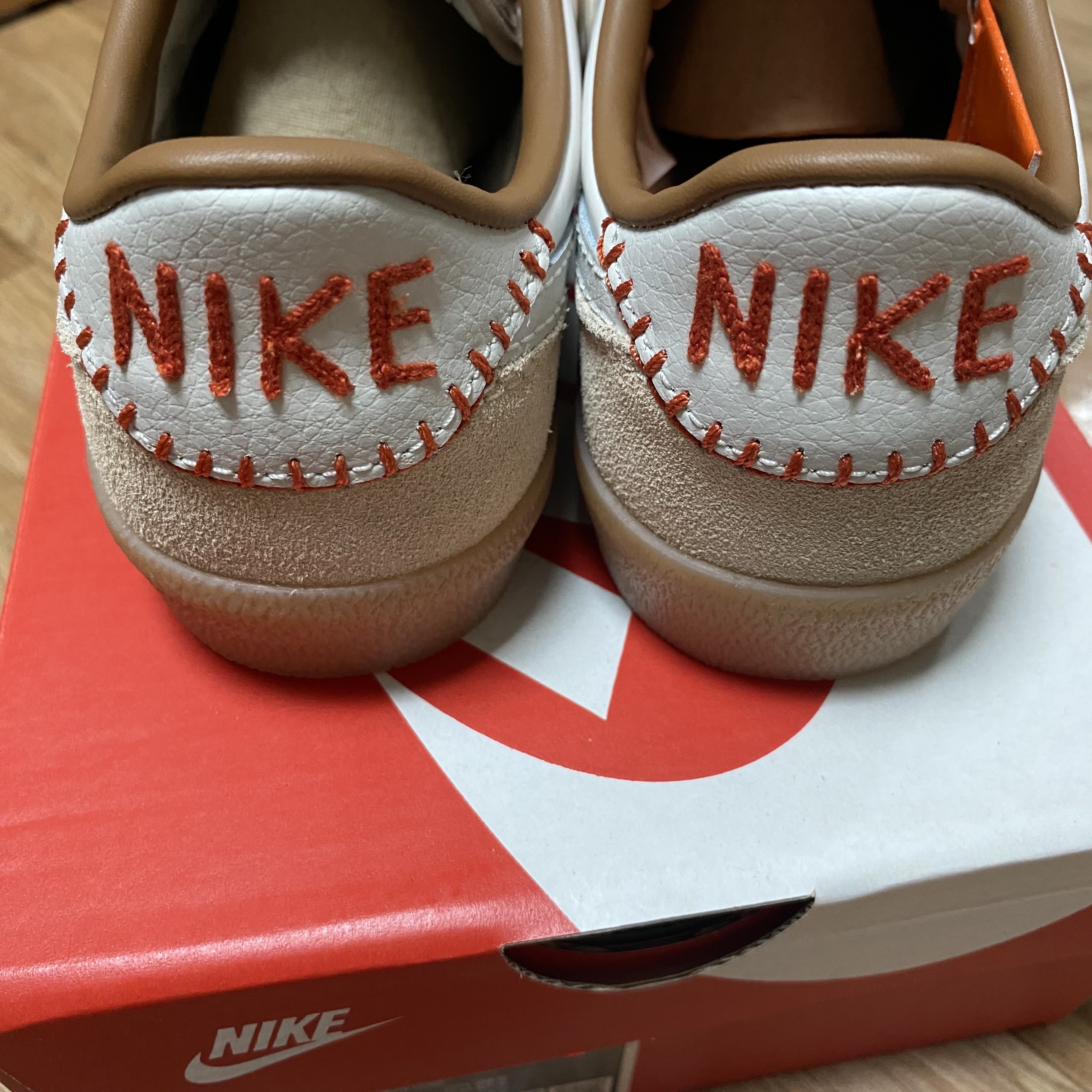 (W) Nike Killshot 2 Phantom Gum Yellow 착용 스타일 - 1