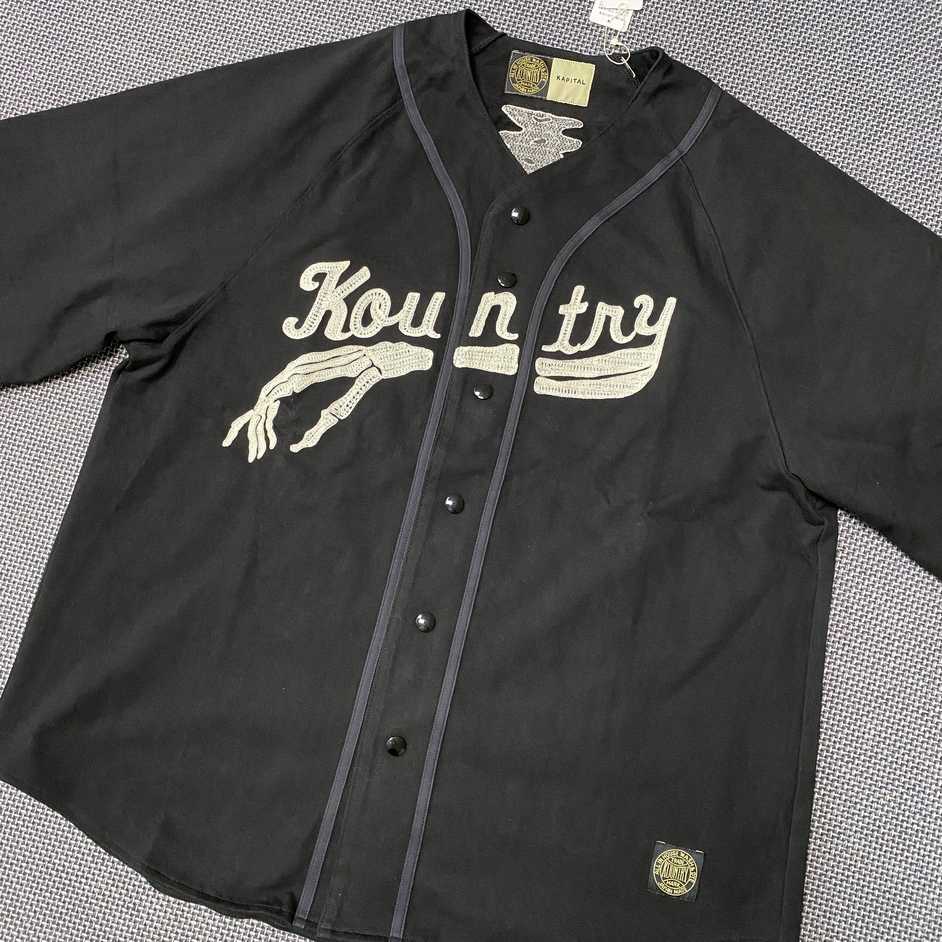 Kapital Baseball Bone Shirt Black 착용 스타일 - 1
