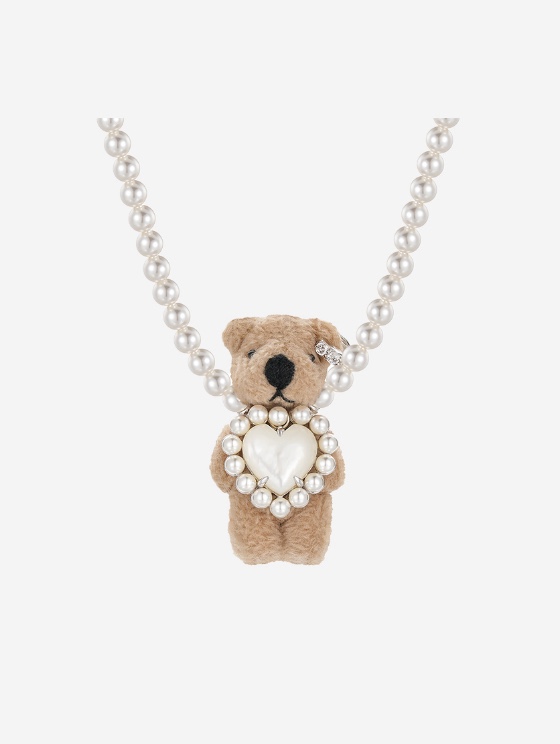 Yvmin Tilted Heart Zircon Furry Bear Chain Necklace Brown Pink - 24FW, Yvmin Furry Bear Pearl Necklace Brown - 24FW 착용 스타일 - 8