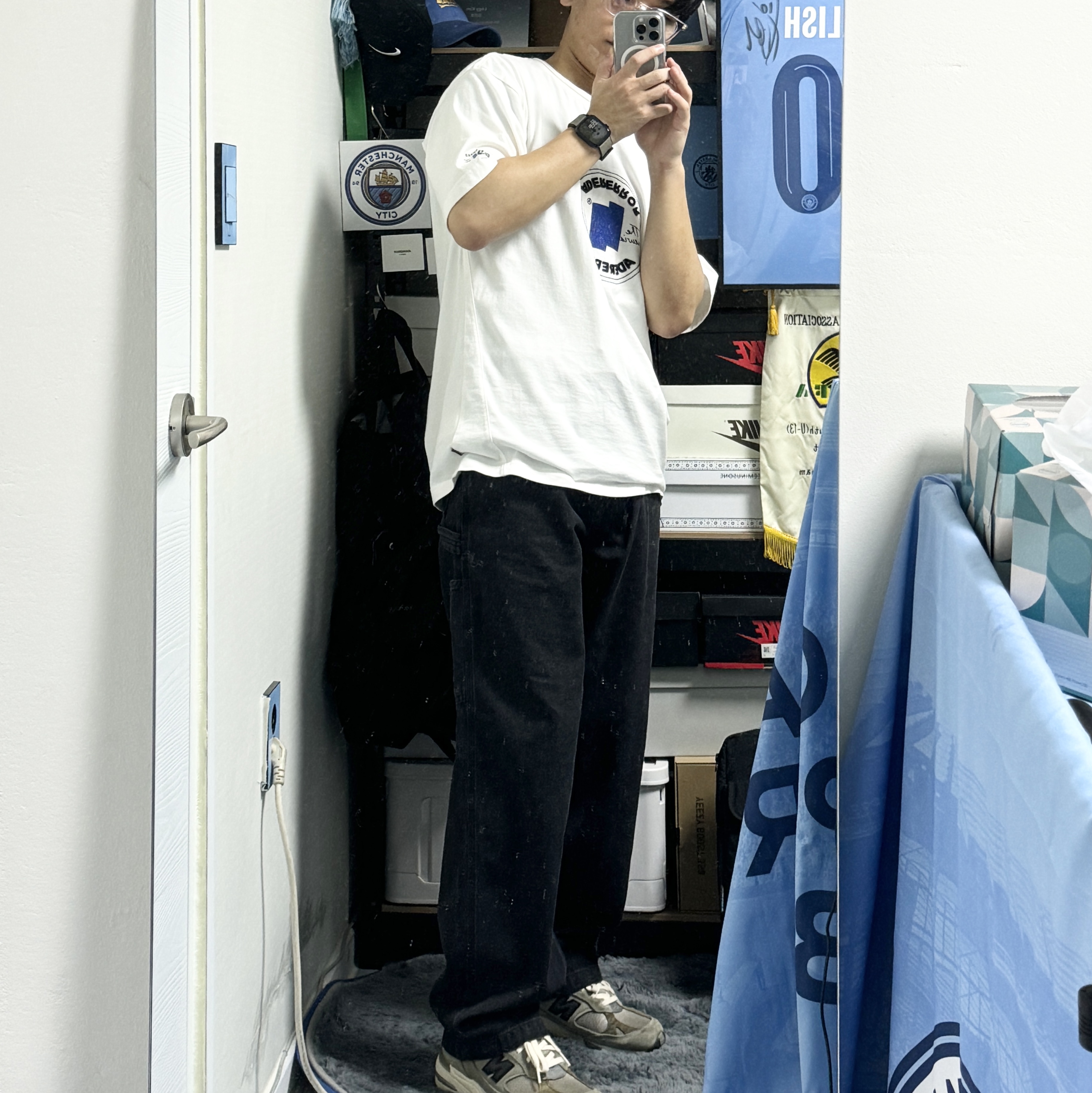 Gentle Monster x Maison Margiela MM010 Clear Black Gradient, Converse x Ader Error Shapes T-Shirt Cloud Dancer 착용 스타일
