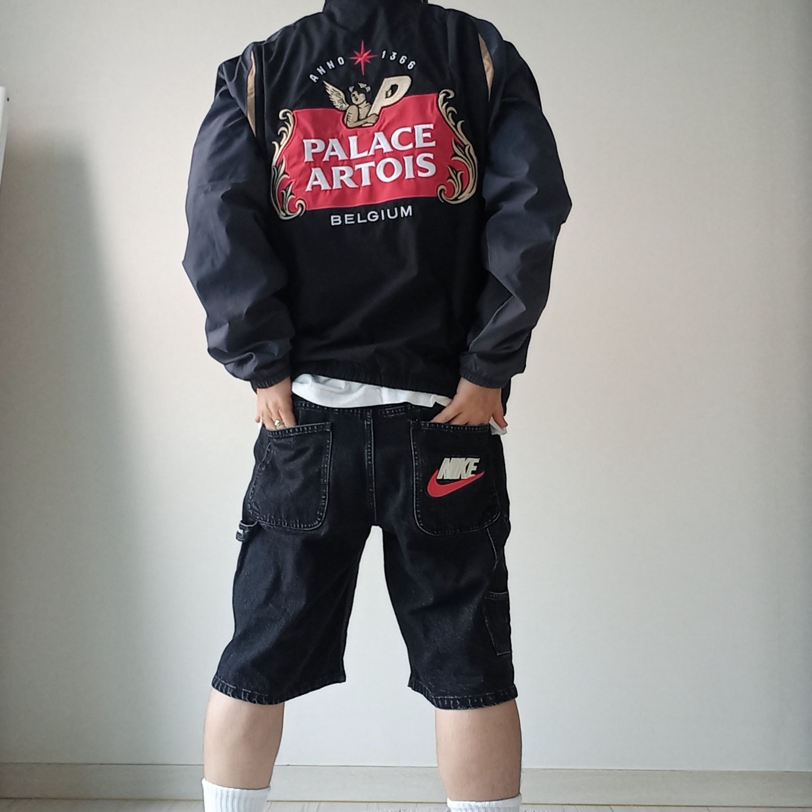 Palace x Stella Artois Light Court Jacket Black - 24SS, Supreme x Nike Denim Short Black - 24SS 착용 스타일 - 1