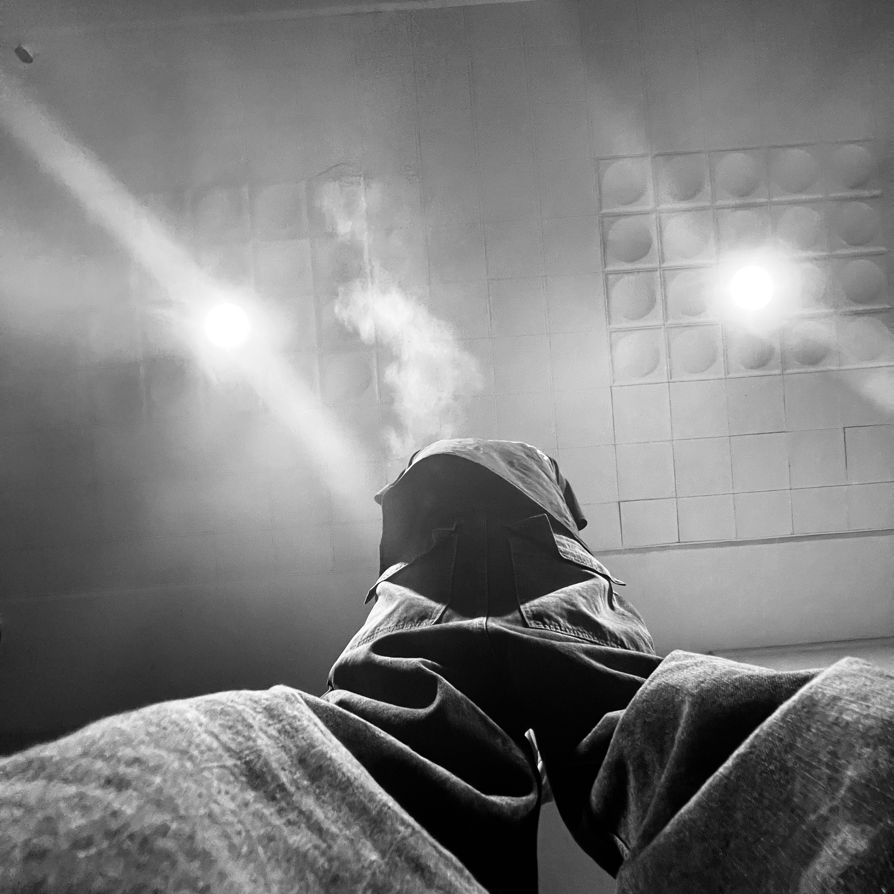 Chrome Hearts Cross Leather Patch Fleece Zip-Up Hoodie Black, Rick Owens Drkshdw Double Cargo Jumbo Belas Pants Recycled Nylon Black 착용 스타일 - 3