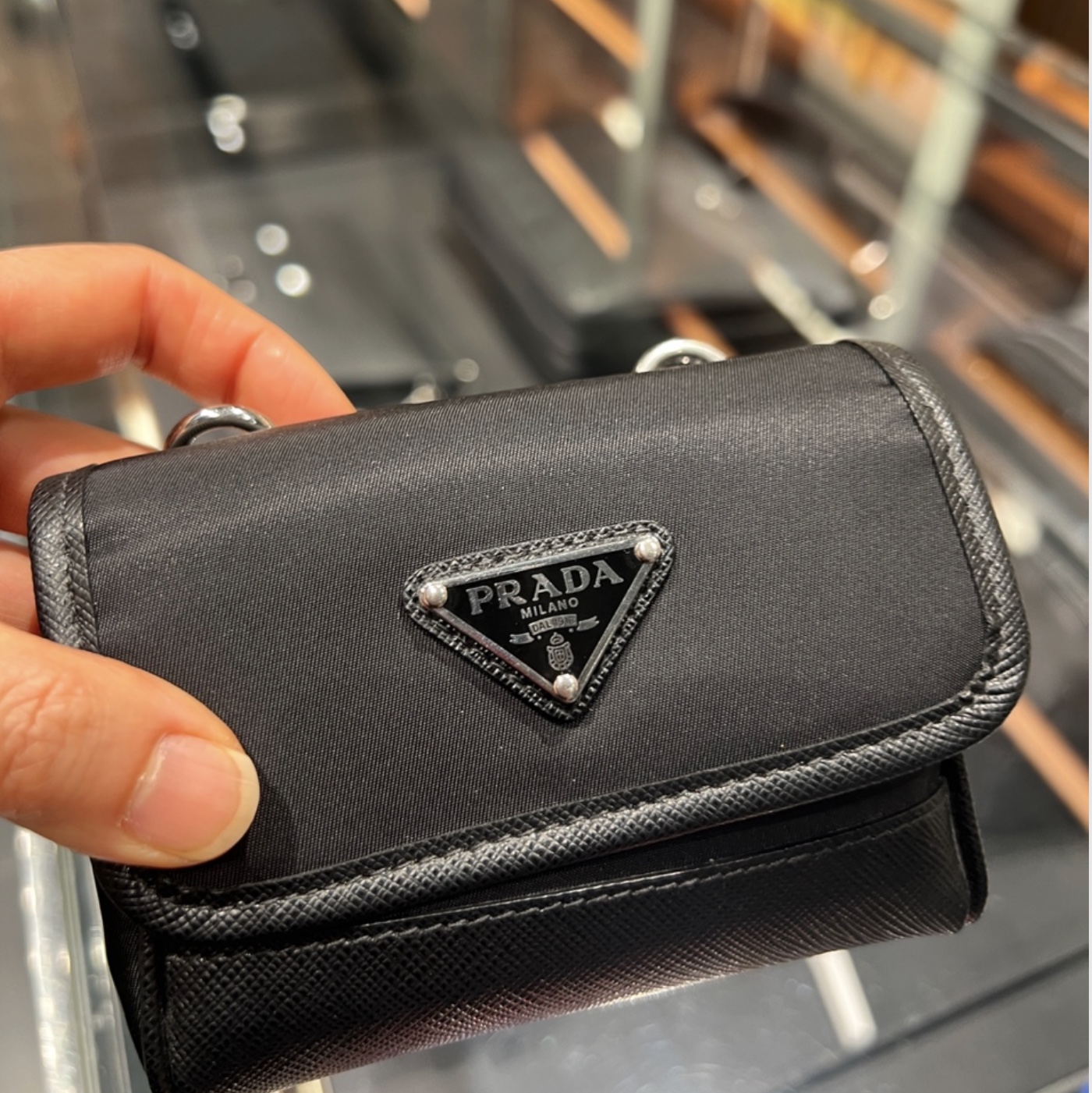 Prada Re-Nylon and Saffiano Leather Mini Pouch Black 착용 스타일